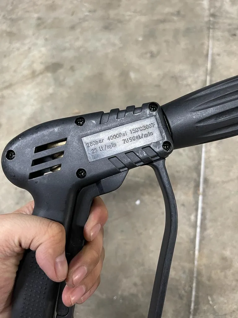Aiko 10HP. 250BAR 188FA Diesel Engine High Pressure Washer Come with 10m Pressure Hose & Gun | Model : HPW-3WZ-3600DF