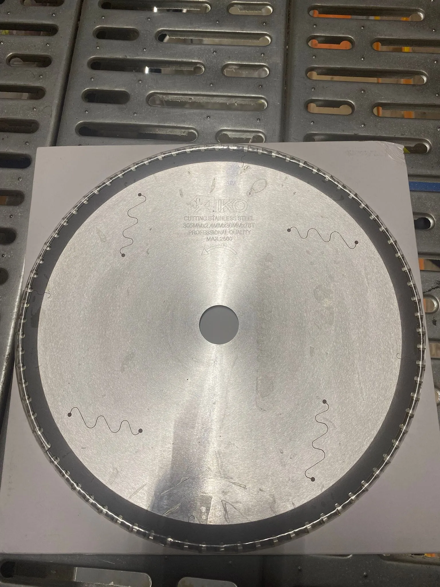 Aiko 12 Low Speed Metal Cutting Saw Blade for Stainless Steel 305mm 78T | Model : SBA-MS30578