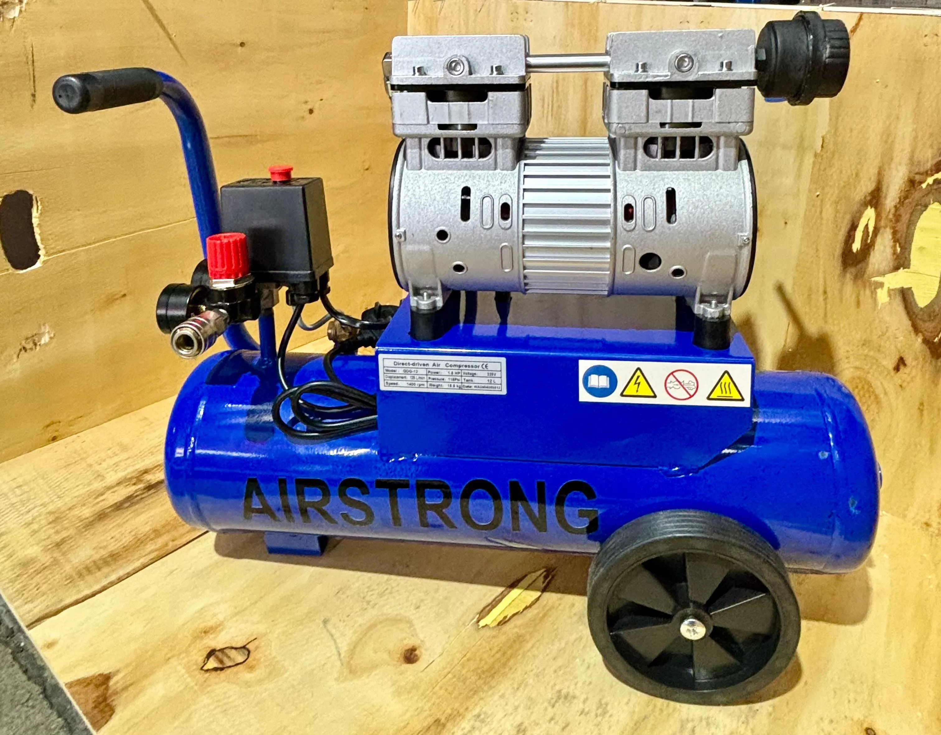 Aiko 1.5HP 12L Oil Free & Silent Air Compressor | Model : GDG12