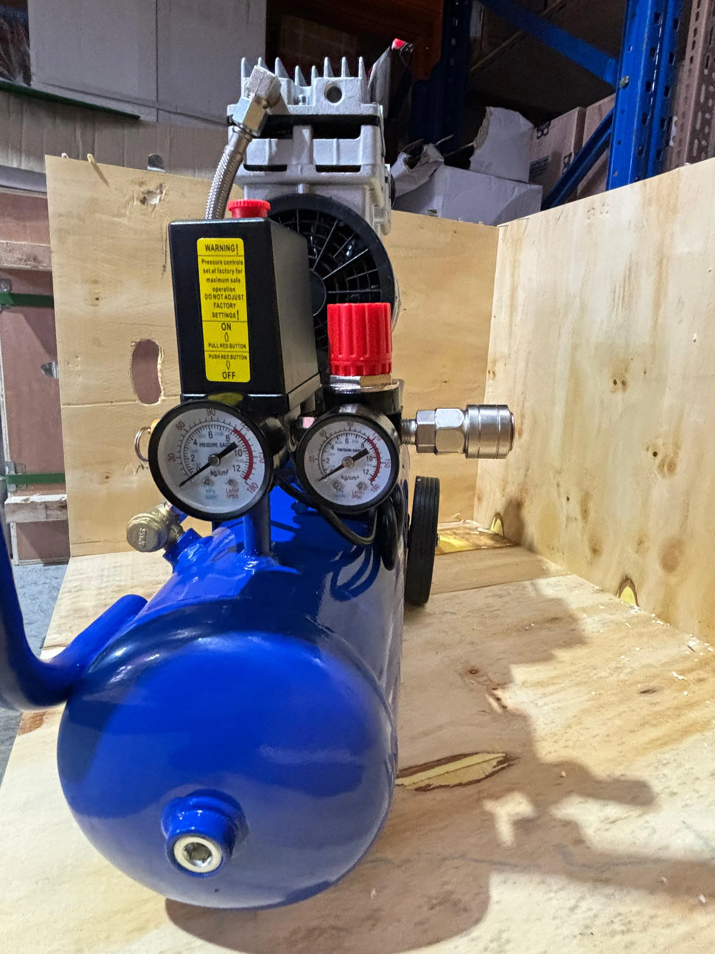 Aiko 1.5HP 12L Oil Free & Silent Air Compressor | Model : GDG12