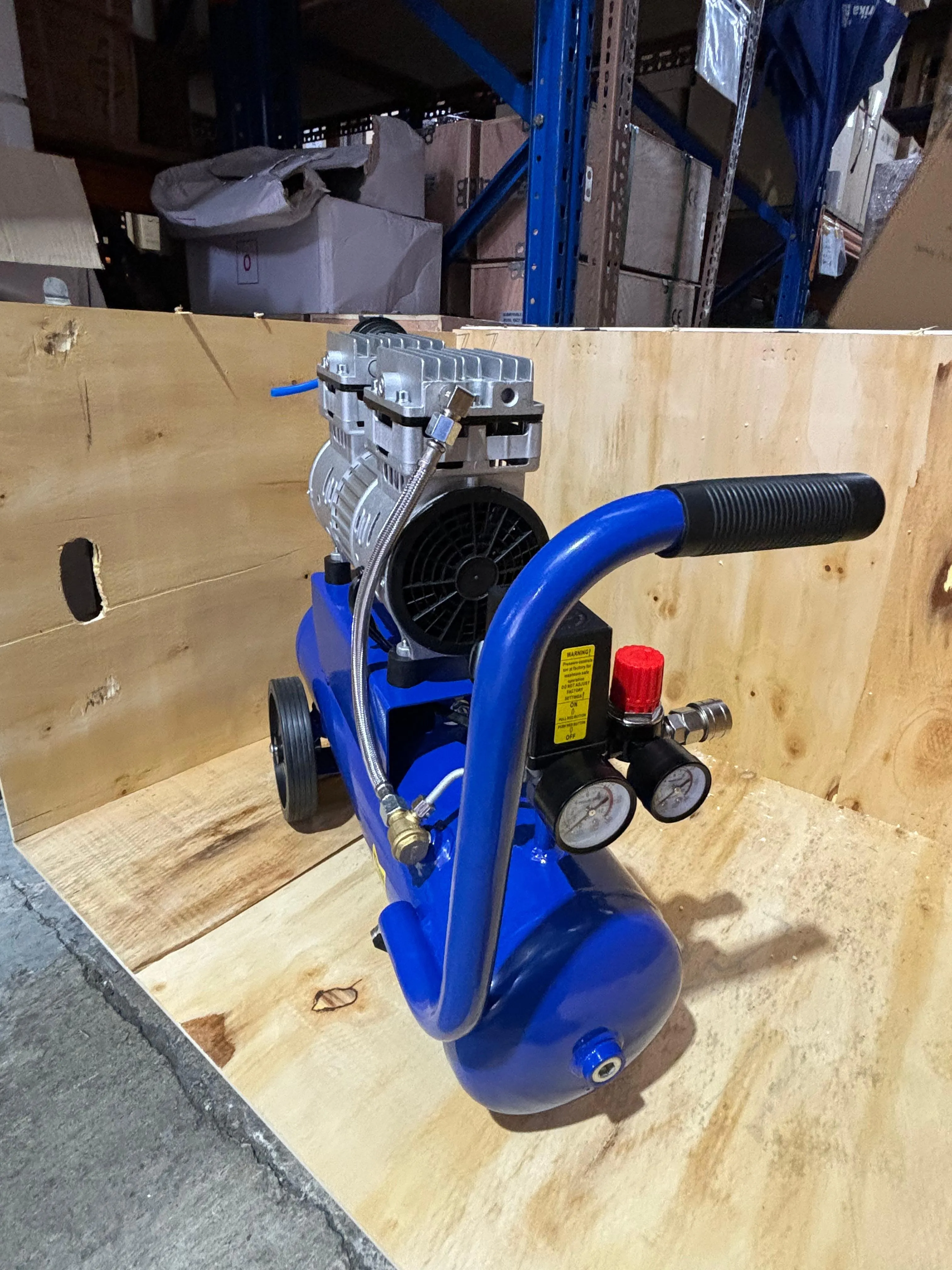 Aiko 1.5HP 12L Oil Free & Silent Air Compressor | Model : GDG12