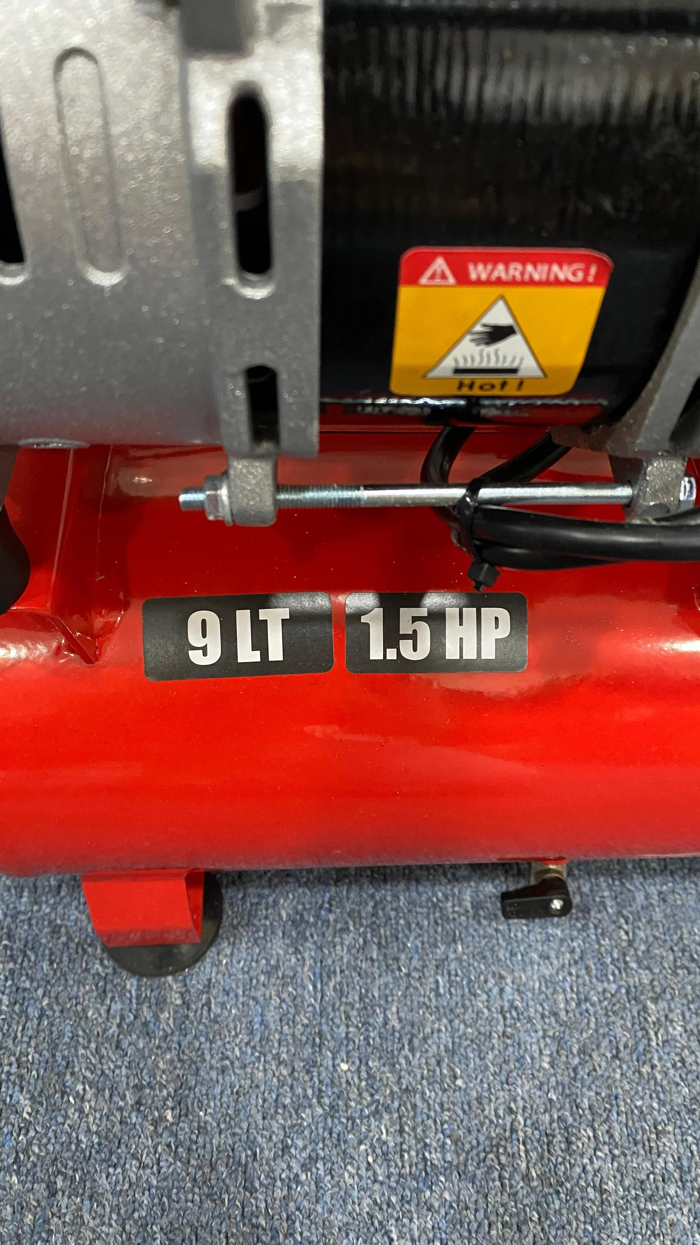 Aiko 1.5HP 9L Oil Free & Silent Air Compressor (Red) | Model : GDG09-RED