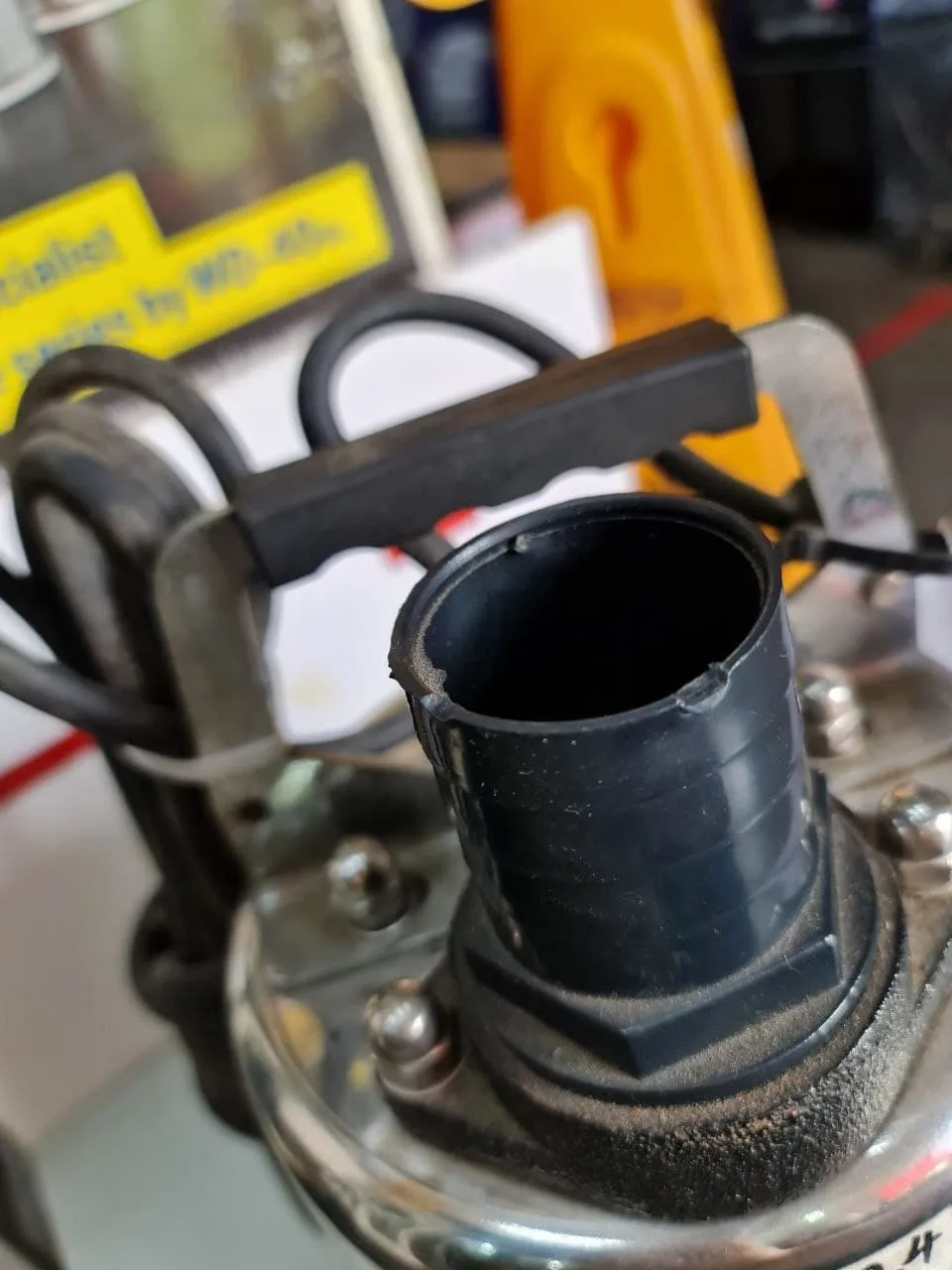 Aiko 2 1/2HP 0.4KW 230V Submersible Water Pump | Model : WP-KSM2.4