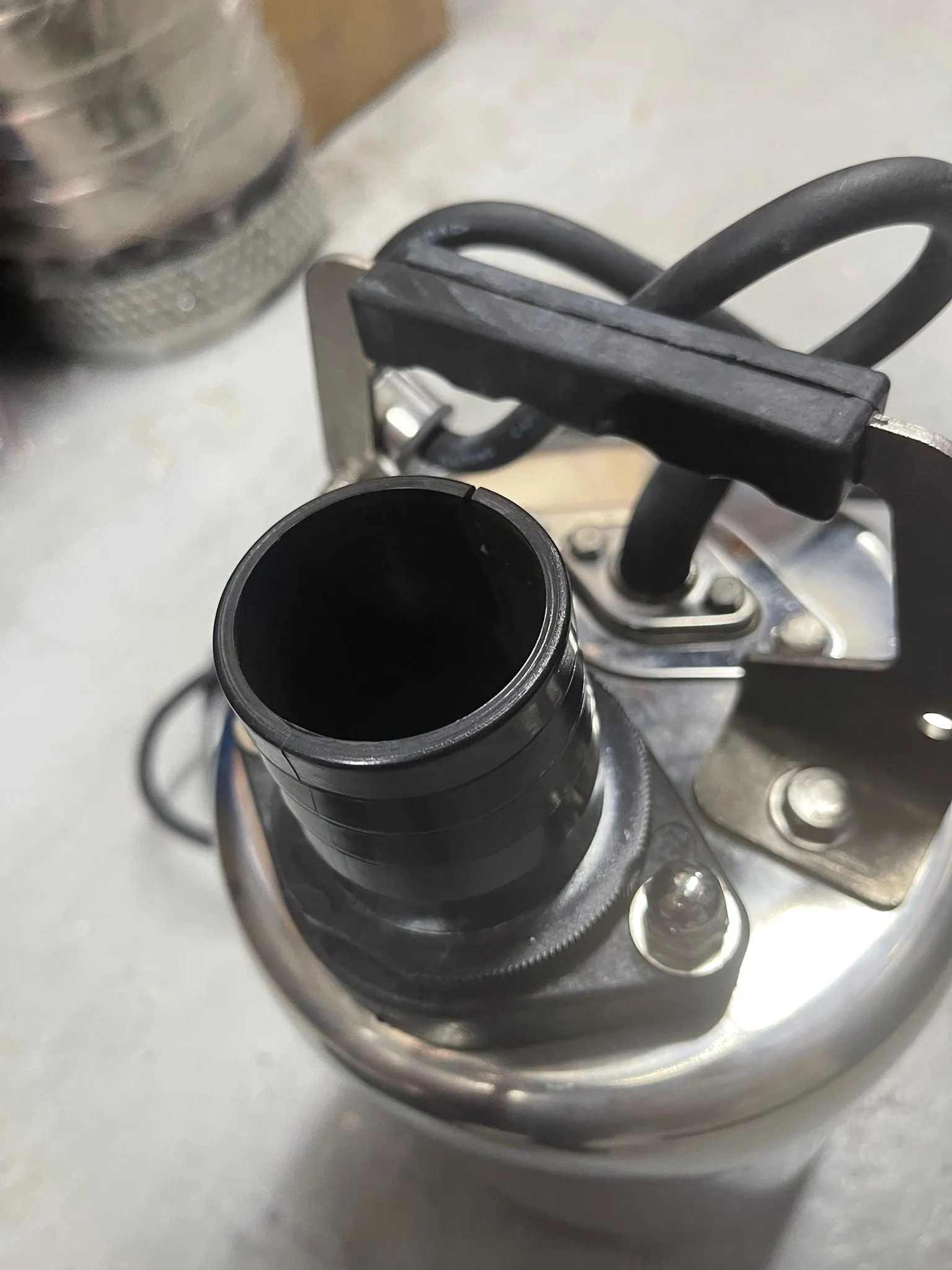 Aiko 2 1HP 0.75KW 230V Full Stainless Steel Submersible Water Pump | Model : WP-KSSM2.75