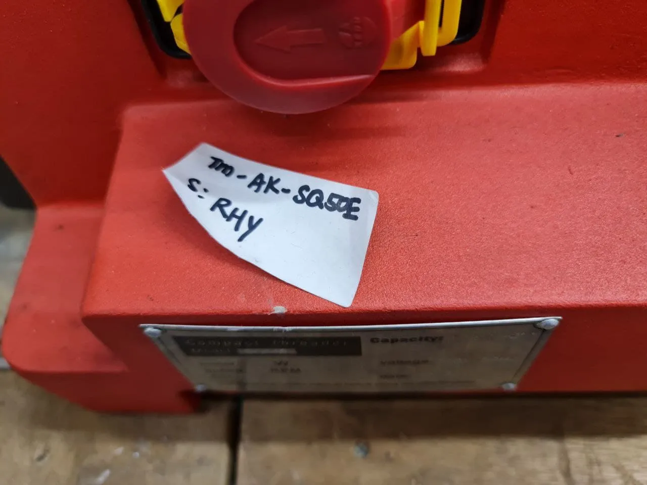 Aiko 2 Carbon Threading Machine | Model : TM-AK-SQ50E