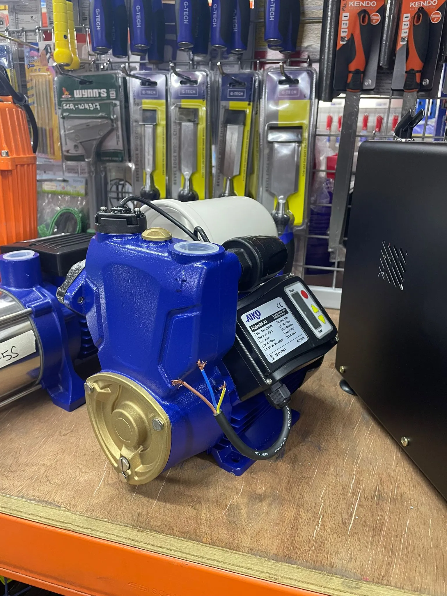 Aiko 220V 1 Outlet with 1Hp Motor Smart Self-Priming (Auto Booster) Pump | Model : WP-HQSM80-AX