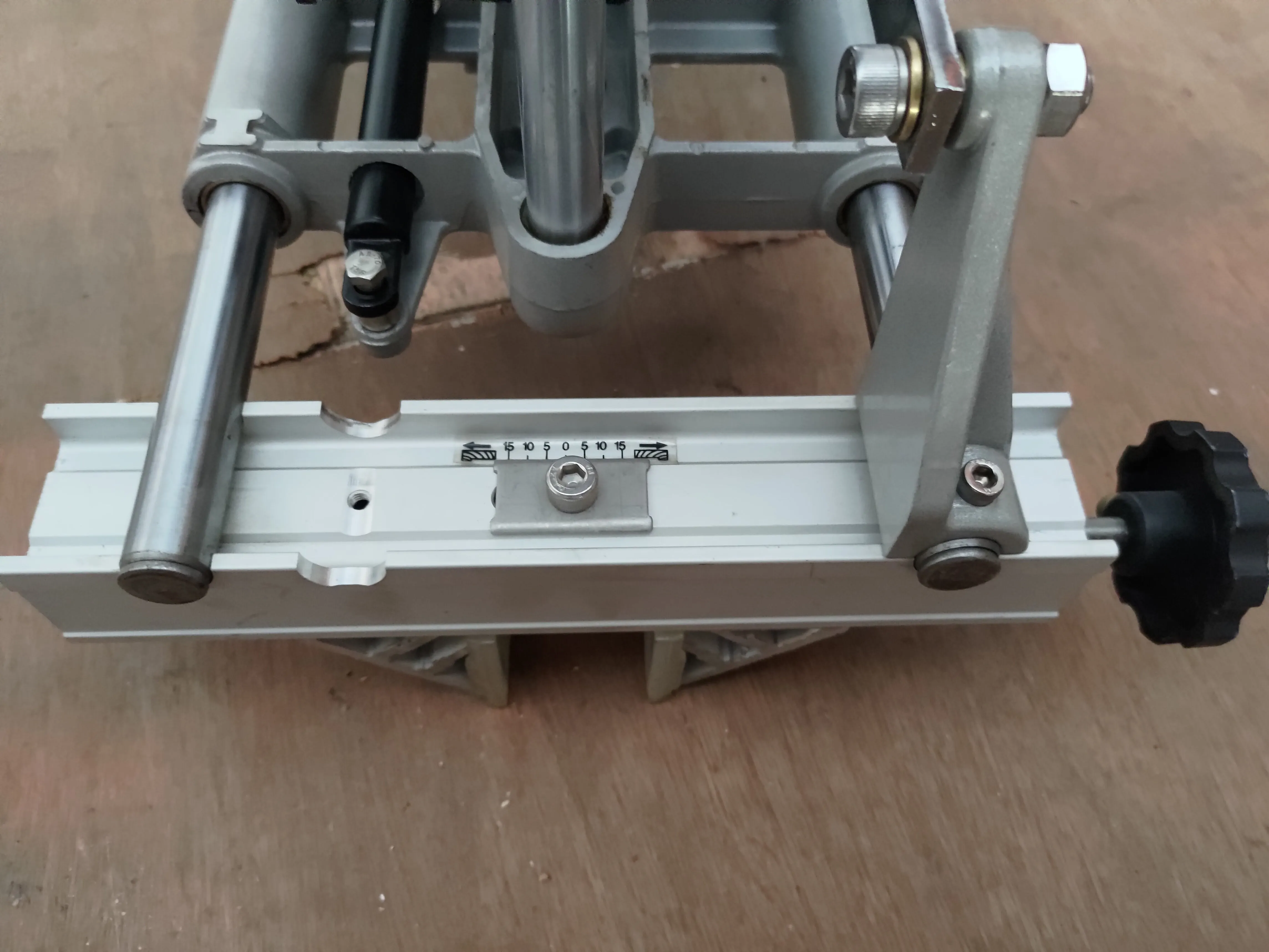 AIKO 220V 50Hz Door Lock Opening Machine 1.1kW come with 18mm & 22mm Knife | Model : DLOM