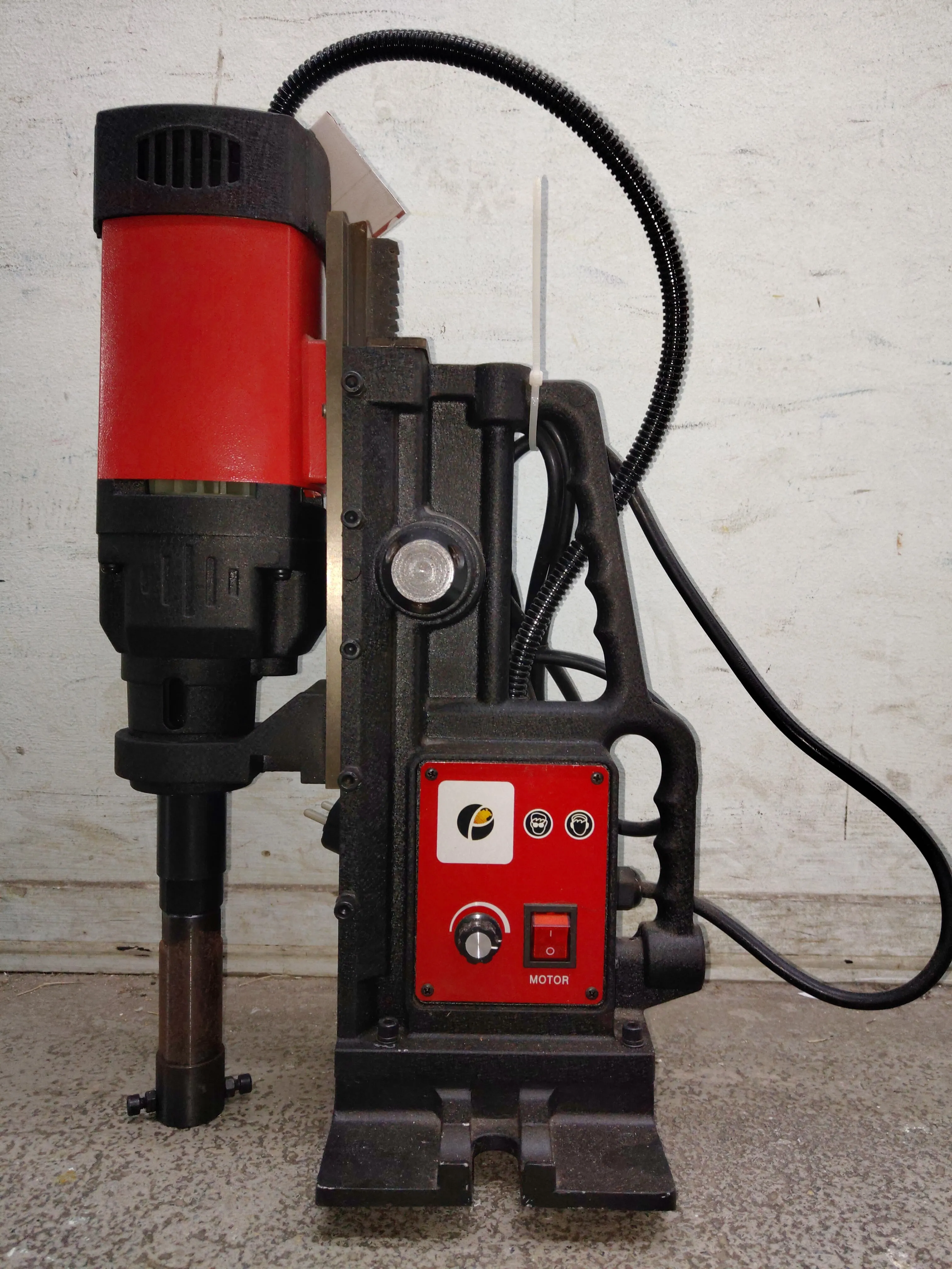 AIKO 220V 50Hz Steel Pipe Drill Machine (219mm Pipe. 114mm Hole Cutting) | Model : PD-GJ-120E