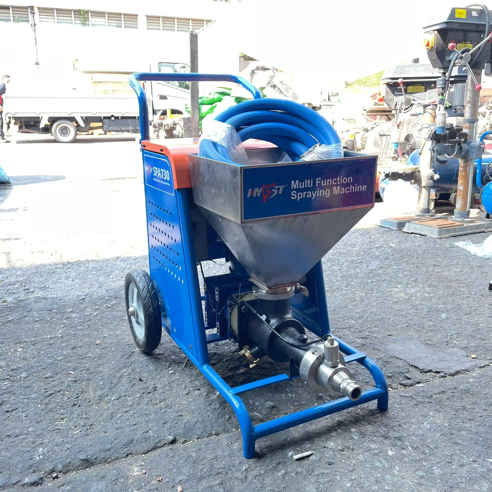 Aiko 240V Grout Pump And Cement Spray 1500W . 50Hz Bs Plug | Model : CS-SPA730