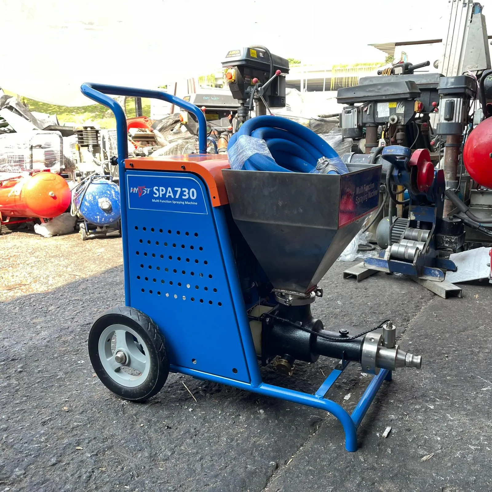 Aiko 240V Grout Pump And Cement Spray 1500W . 50Hz Bs Plug | Model : CS-SPA730