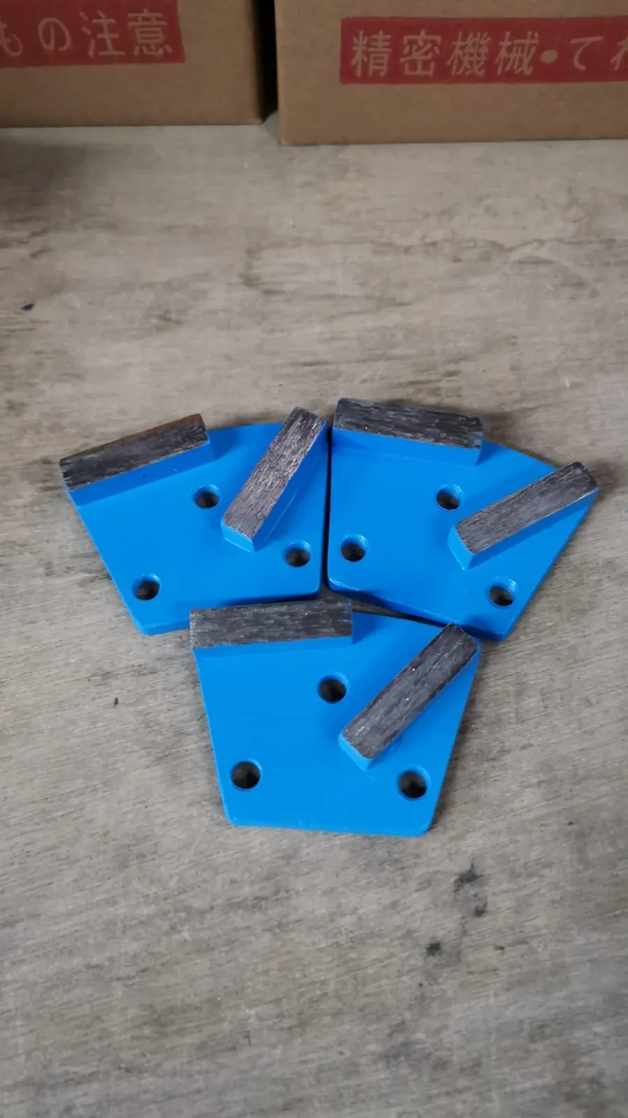 Aiko 40MM x 10MM SQ Diamond Two ST (For Concrete) | Model : DCW-AWCW14