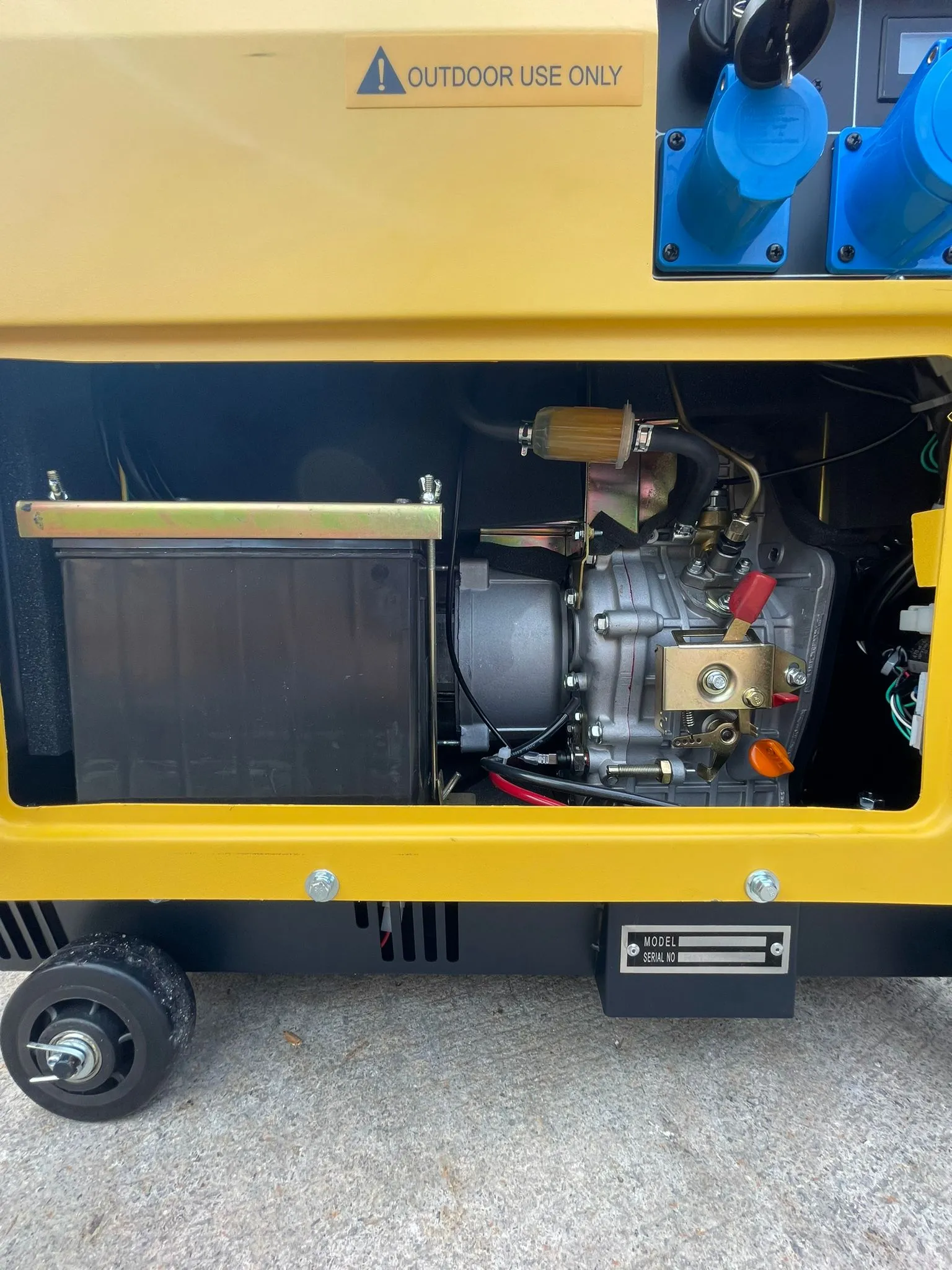 Aiko 4.5kva.  240v . 50hz . 4-stroke Silent Diesel Generator | Model : RDE6500TI