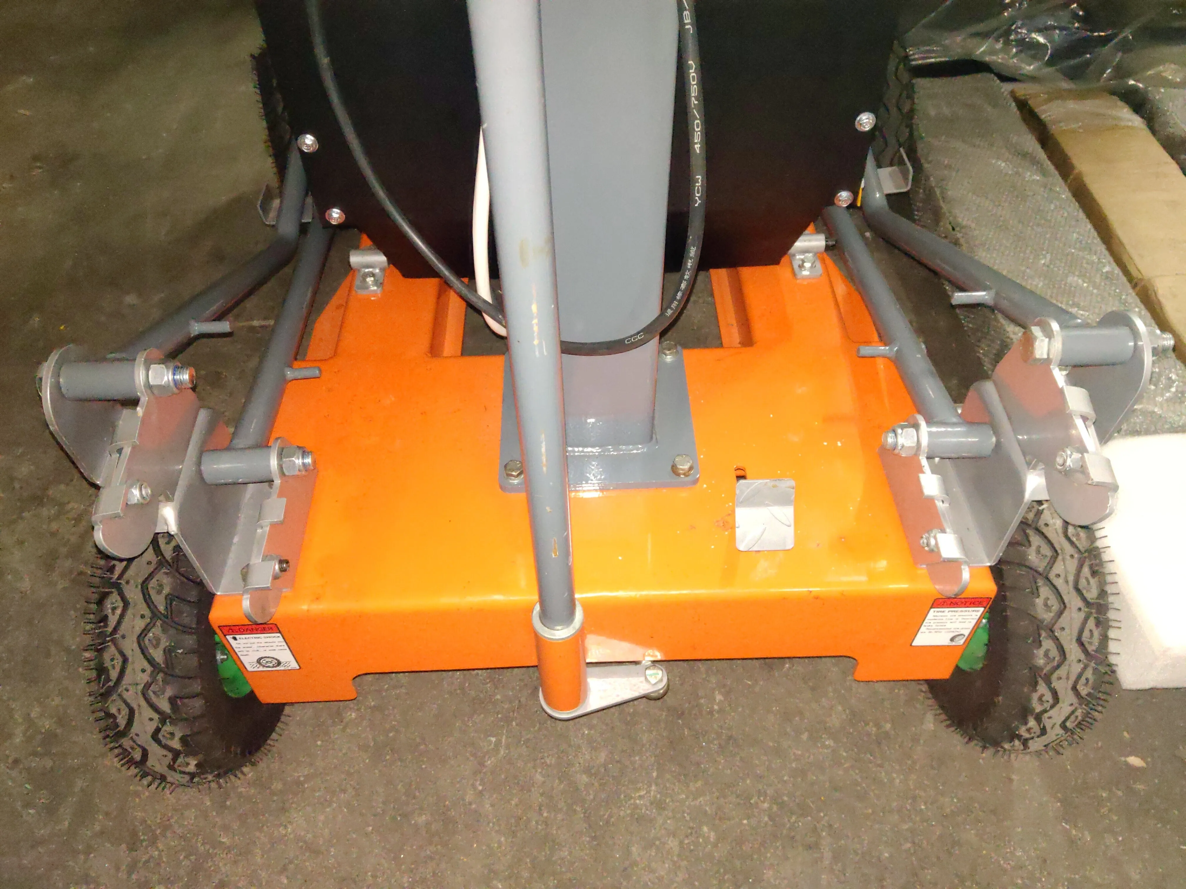 Aiko 4x 300W LED Tower Light Come With Diesel Generator | Model: HZM400D