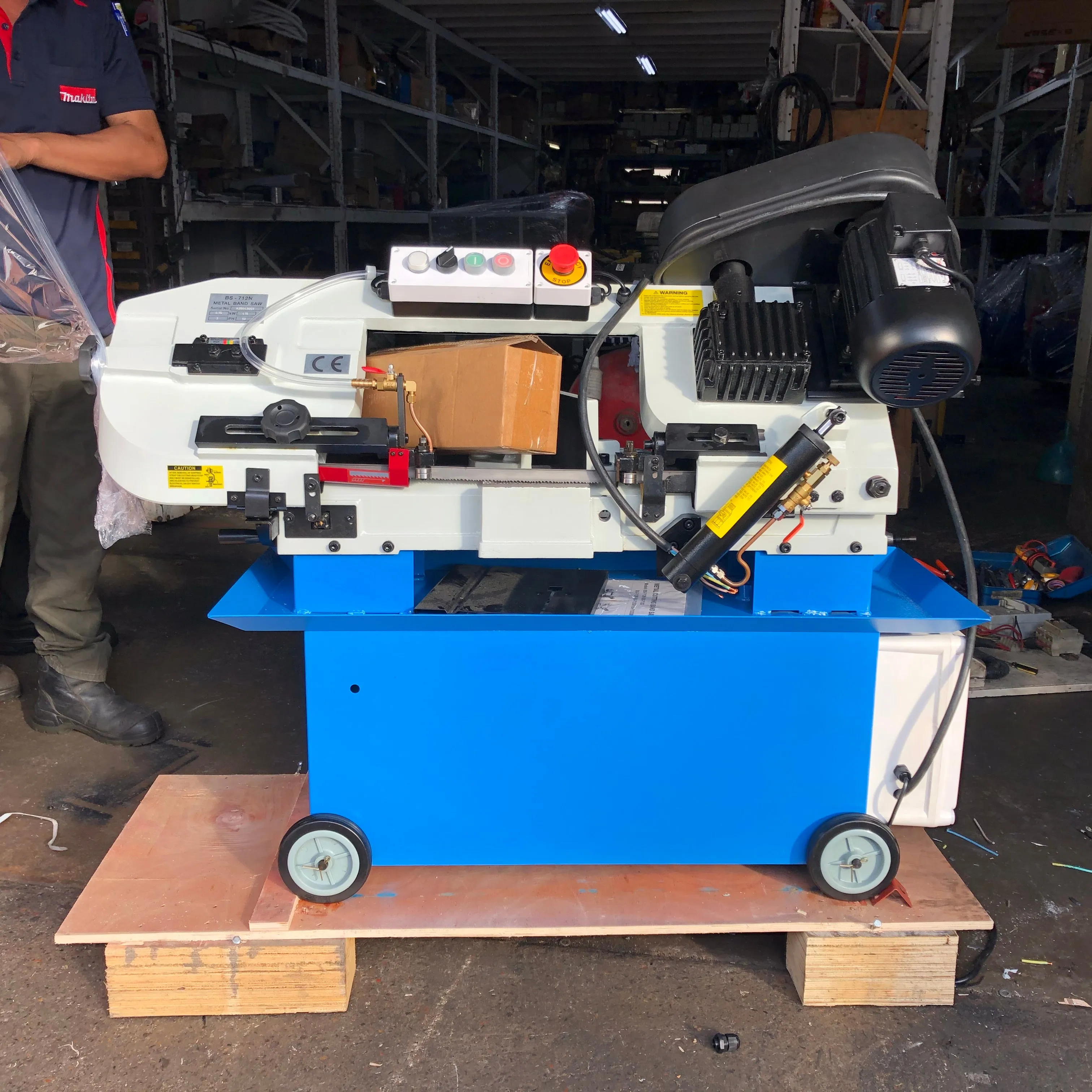Aiko 7 230V Metal Bandsaw Machine (Single Phase) | Model : BSM-BS712N-1