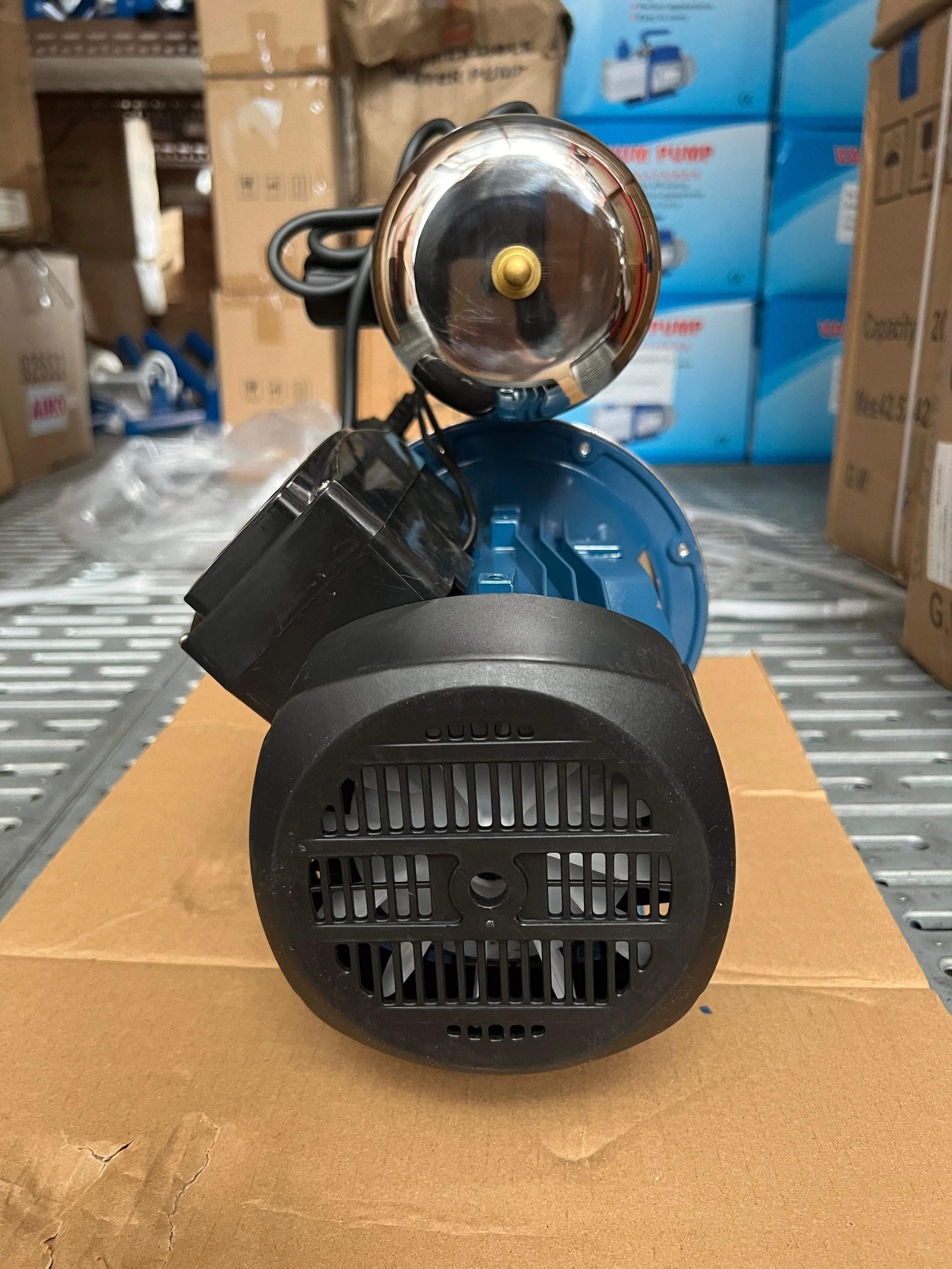 Aiko 900W 1 Automatic Self Priming Water Pump with 2L Tank | Model : WP-JET-900A