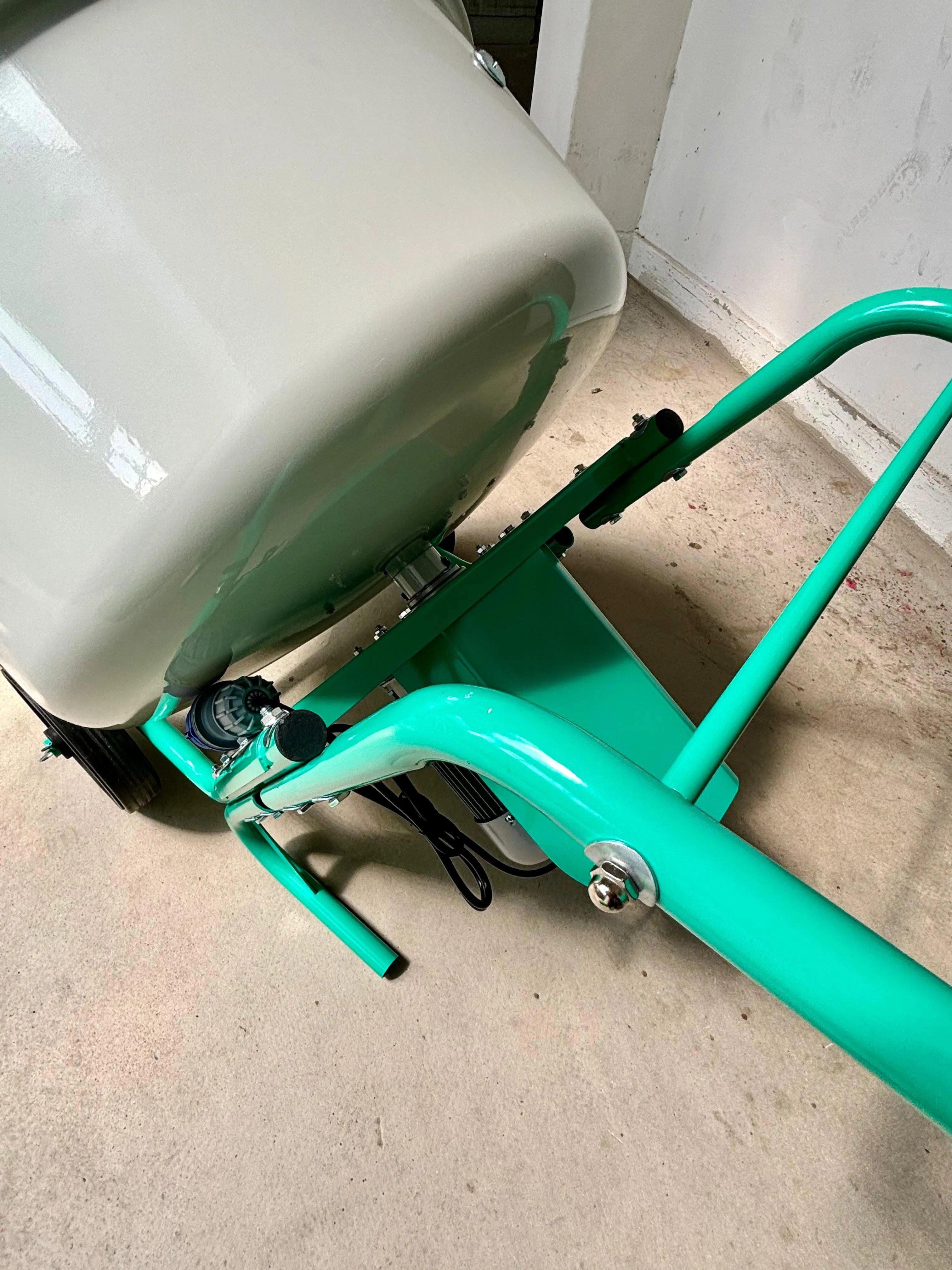Aiko Cement Mixer 160L (Green & White) C/W 240V Motor  | Model : CMX-HGJ160-YM