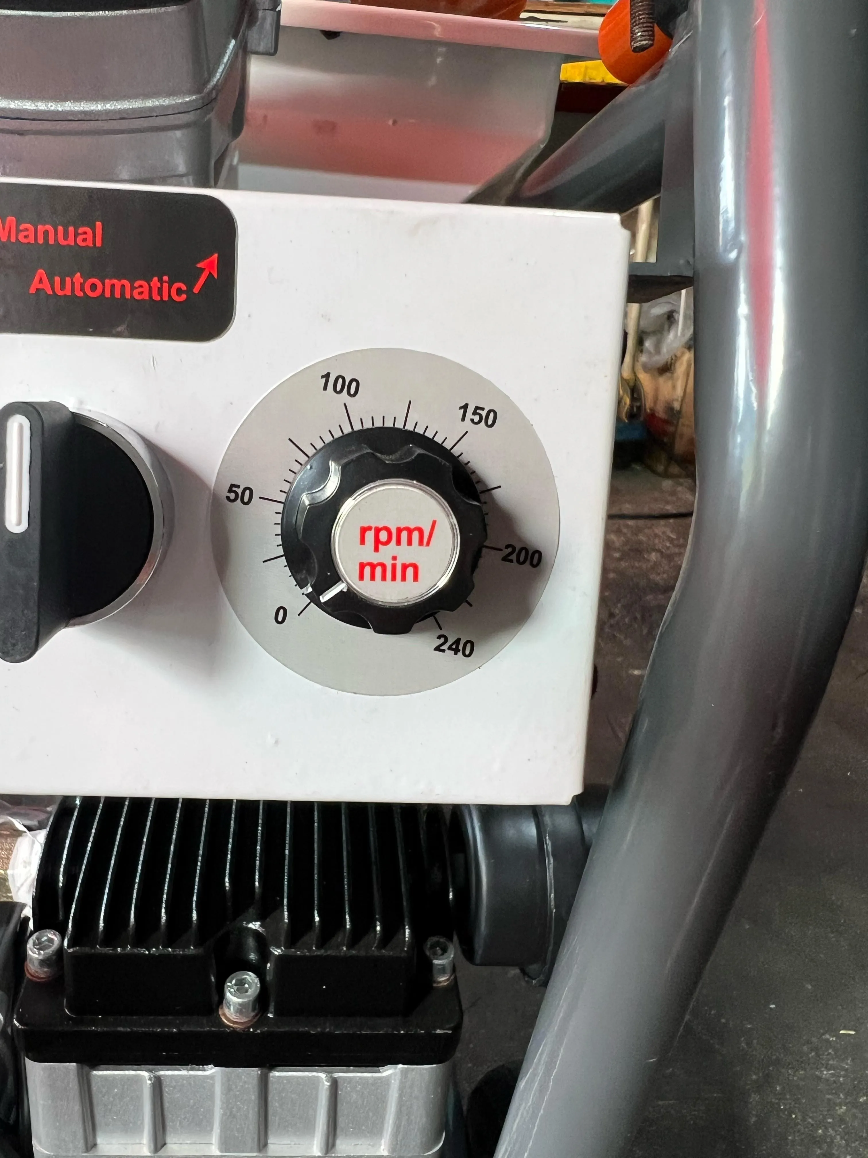 Aiko Cement Sprayer Machine 40L 220V 50HZ 2800W 1500W With Air Compressor | Model : CS-SPA-D10