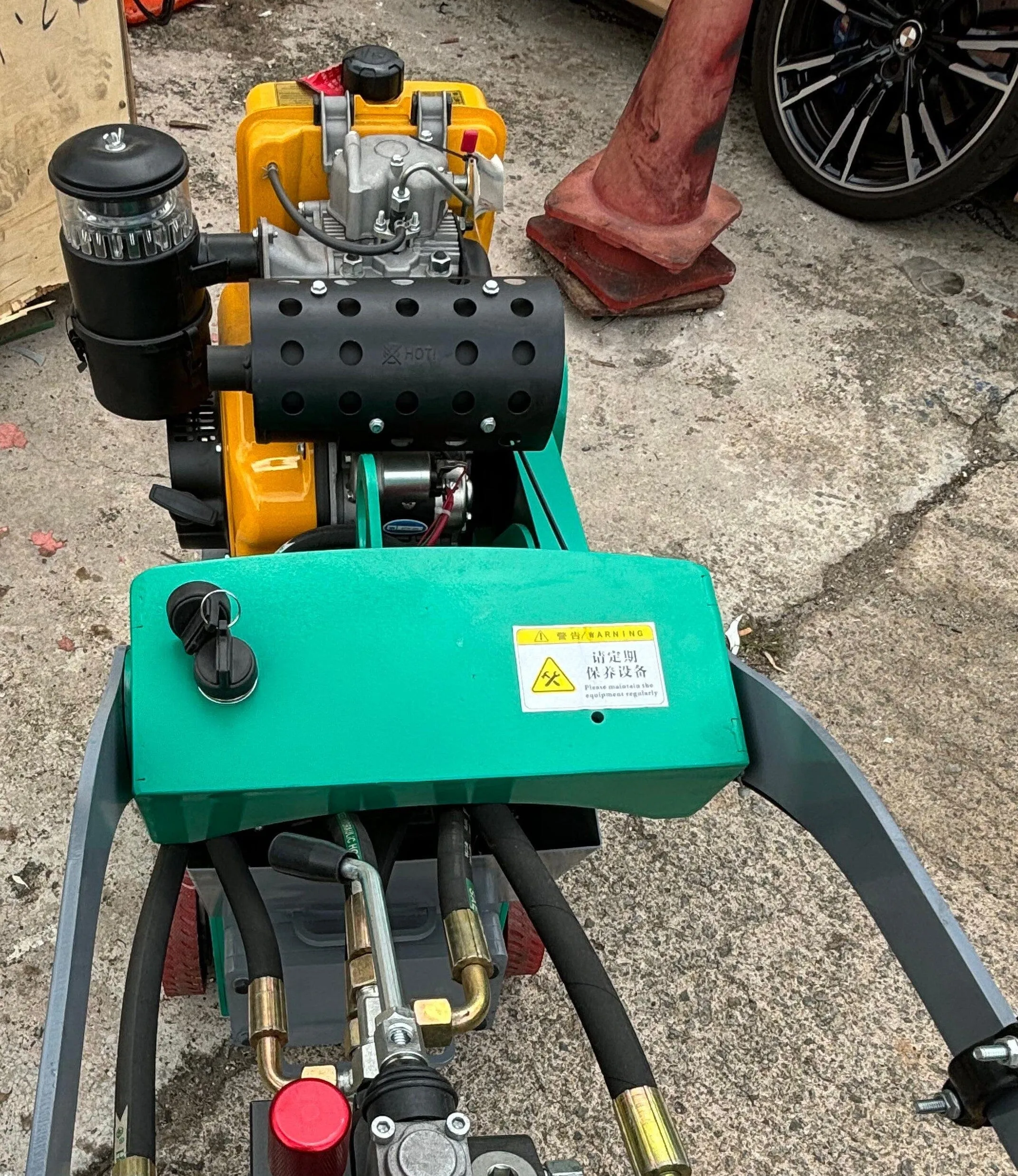 Aiko Diesel Floor Scraper Machine #ZFC-250D | Model : ZFC-250D
