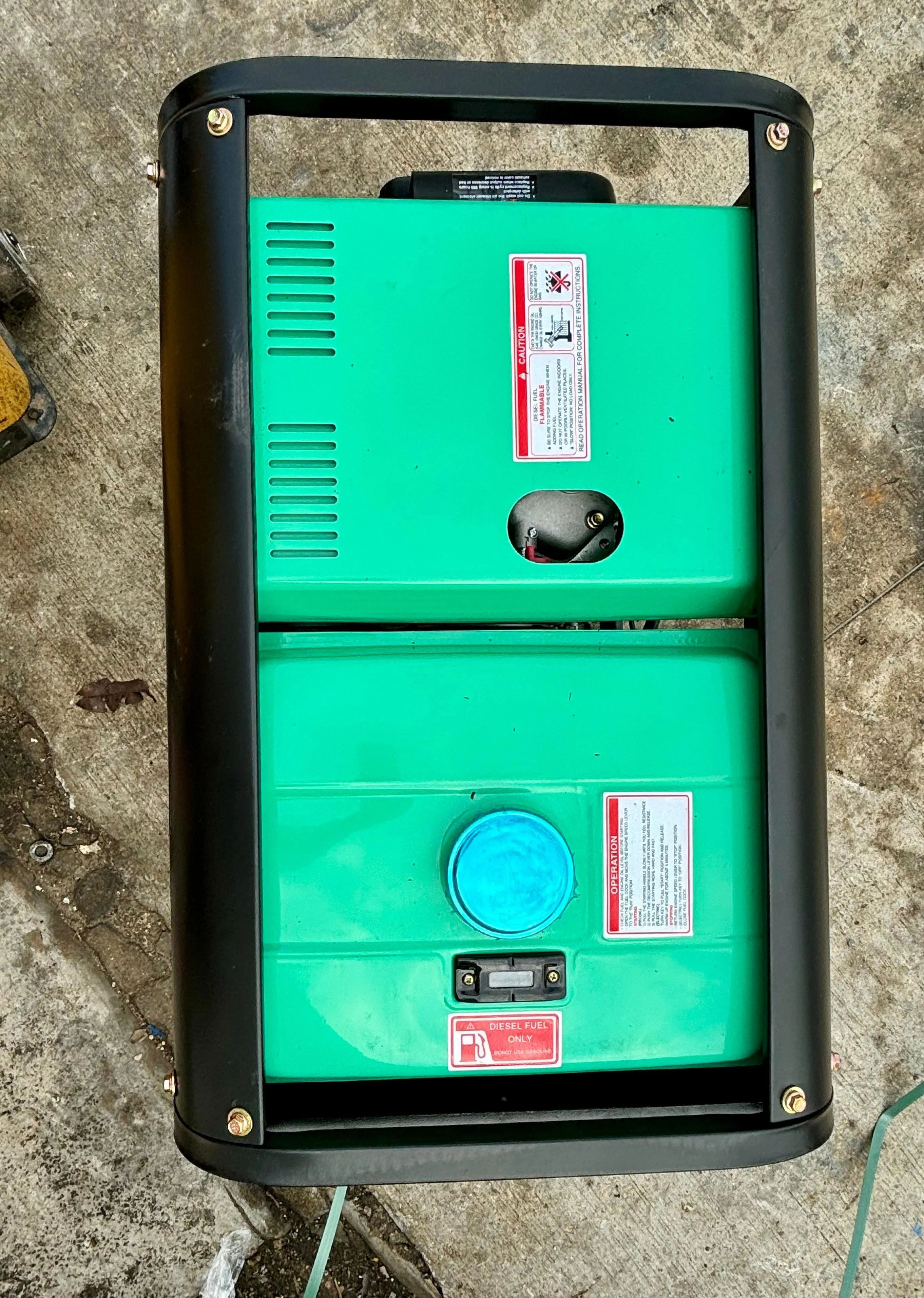 Aiko Diesel Welding Generator 220 AMP C/W 192FE Engine | Model : 8GFCLEW-192FE