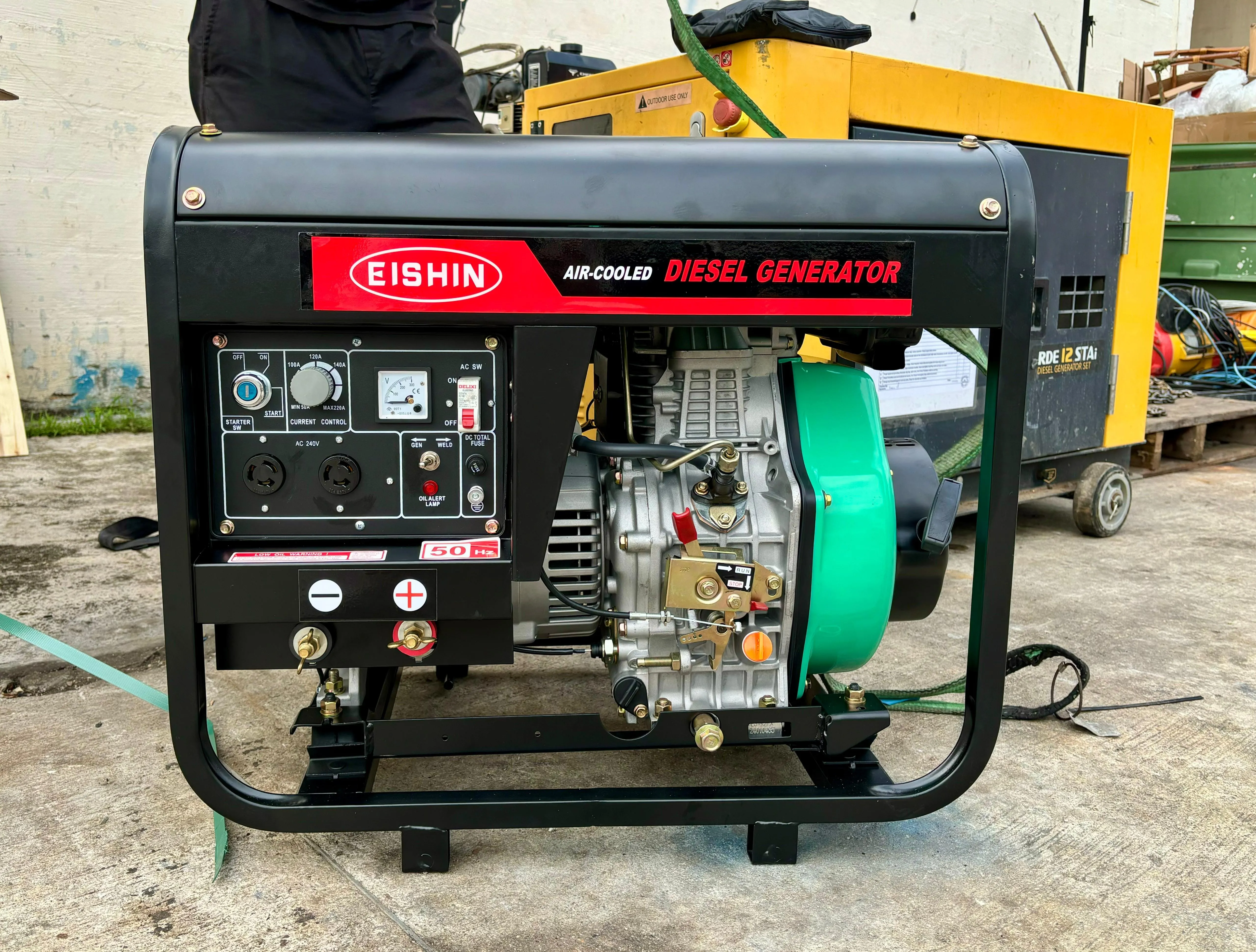 Aiko Diesel Welding Generator 220 AMP C/W 192FE Engine | Model : 8GFCLEW-192FE