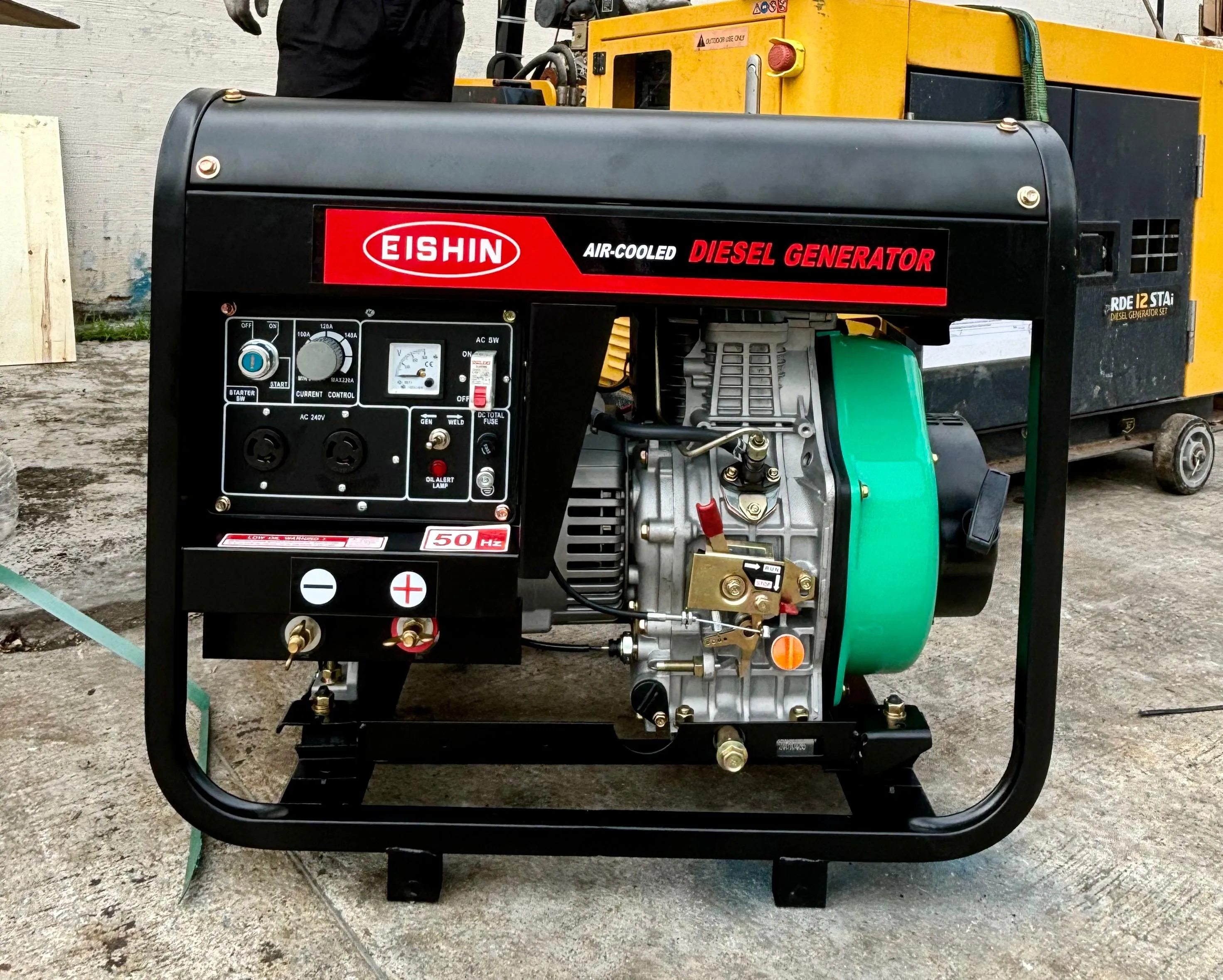 Aiko Diesel Welding Generator 220 AMP C/W 192FE Engine | Model : 8GFCLEW-192FE