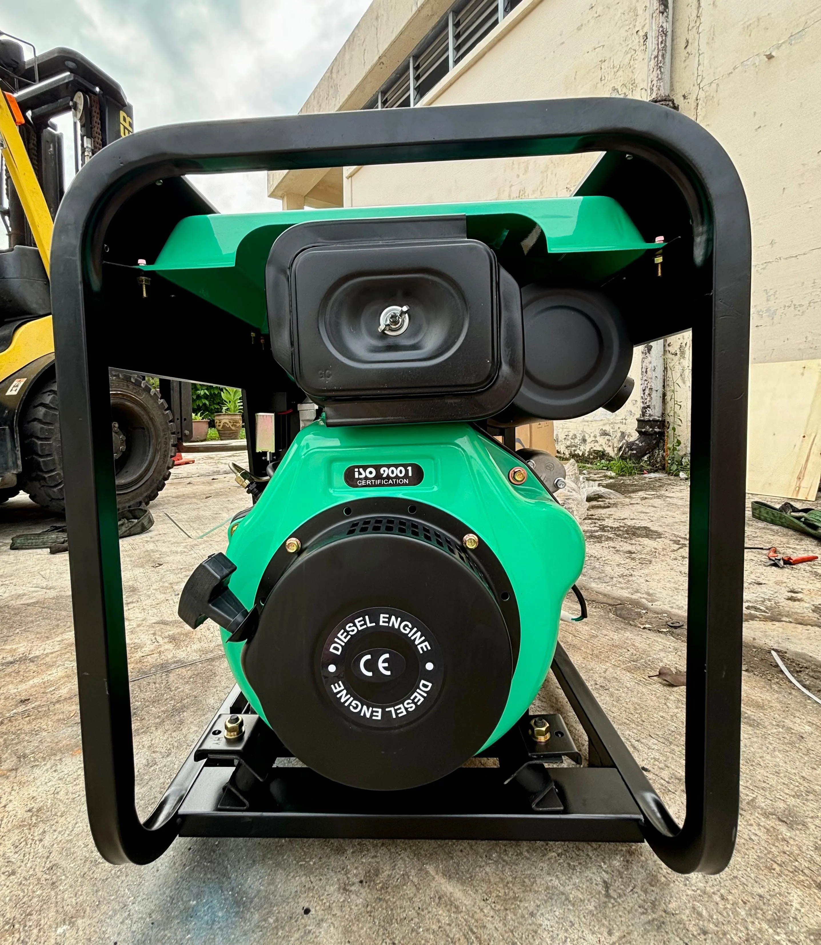 Aiko Diesel Welding Generator 220 AMP C/W 192FE Engine | Model : 8GFCLEW-192FE