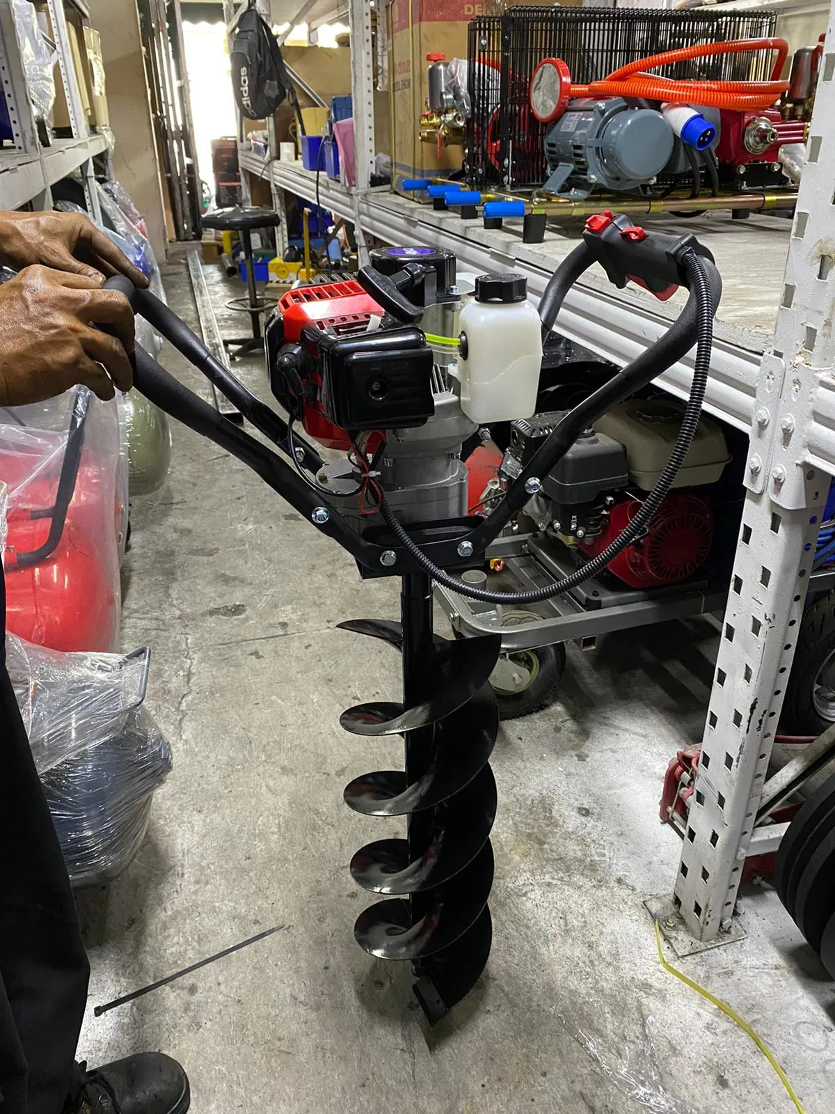 Aiko Earth Auger Gasoline 2 Stroke Machine | Model : EA-DZ43