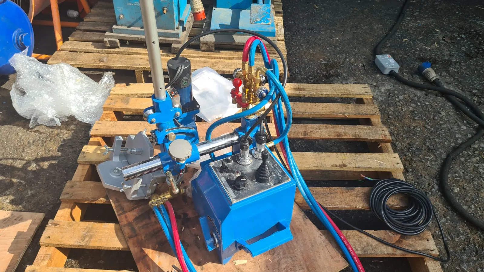 Aiko H Beam Cutter Machine | Model : CG1-2