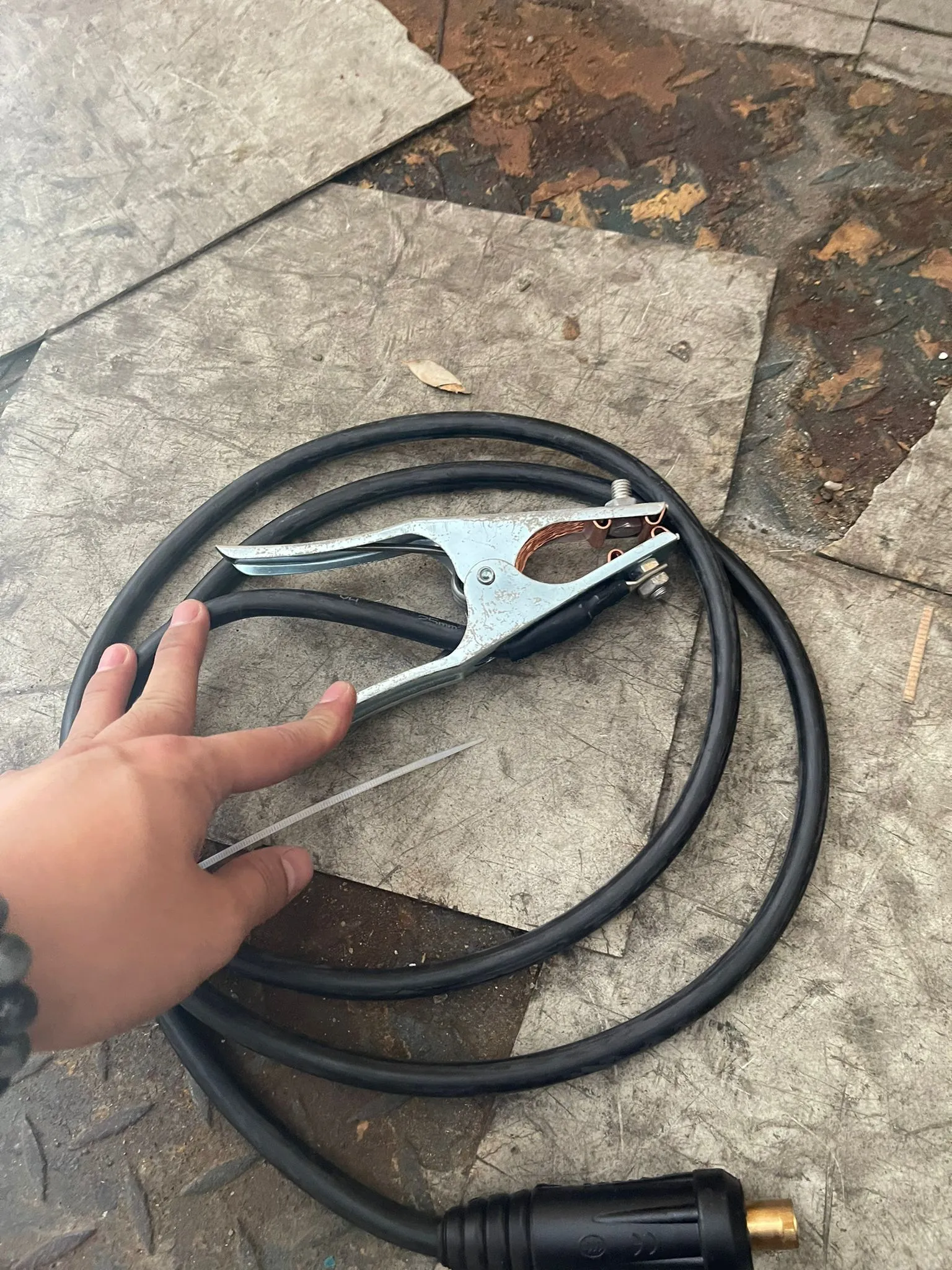 Aiko MIG250P Welding Machine Come with 15ak 3m Earth | Model : W-MIG250P