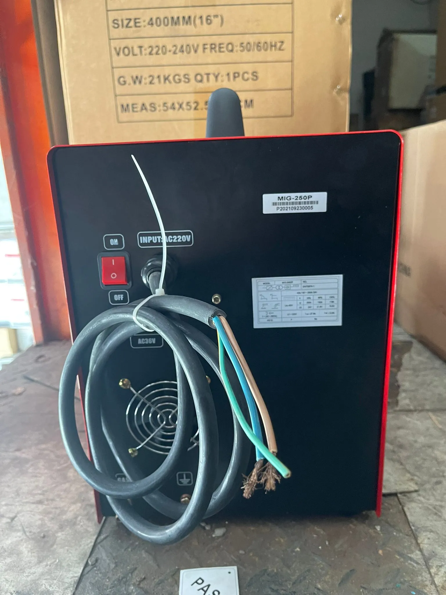 Aiko MIG250P Welding Machine Come with 15ak 3m Earth | Model : W-MIG250P