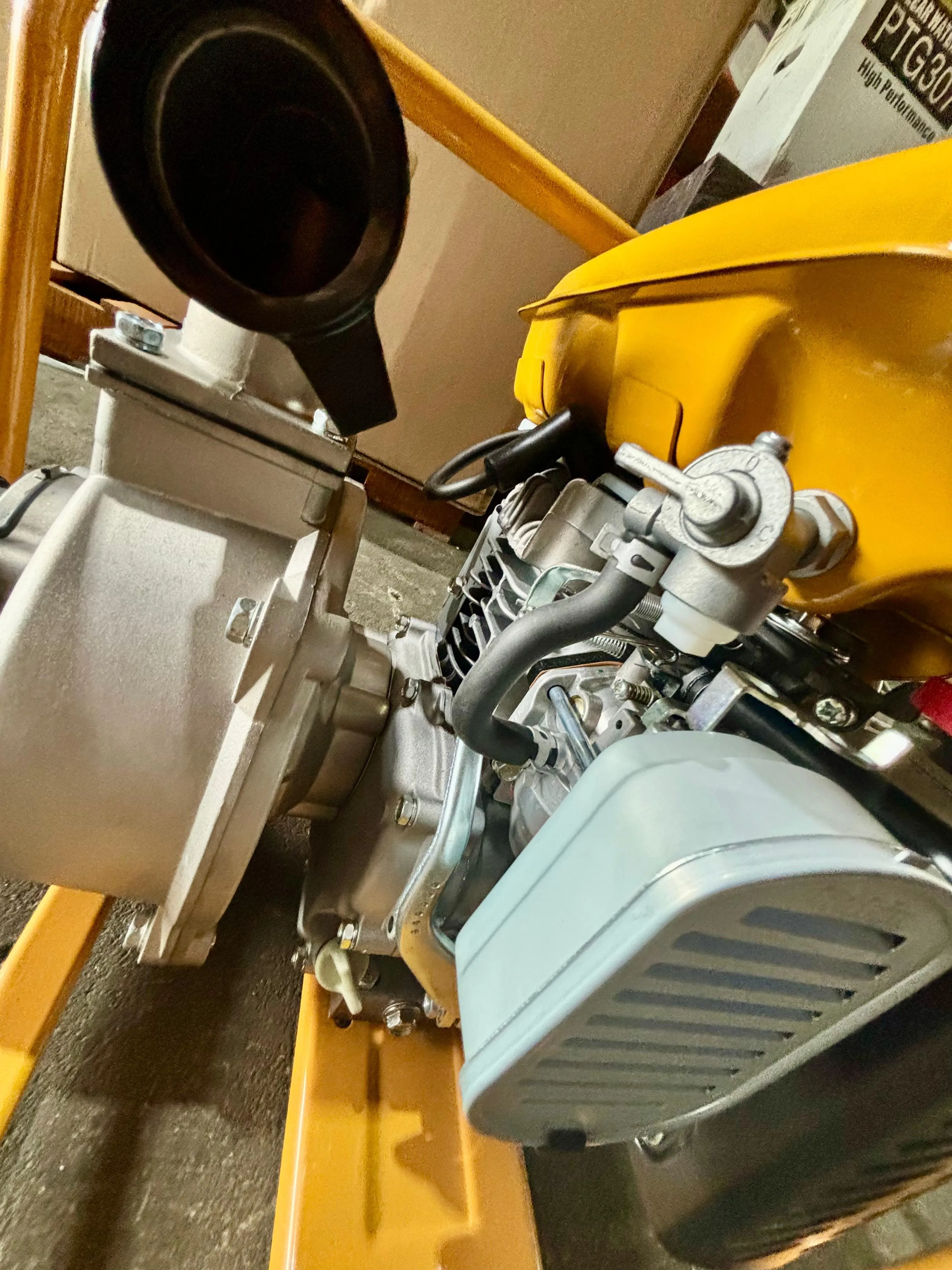 Aiko Petrol Water Pump 2X2 C/W EY20 Robin S Engine | Model : WP-PTG208-EY20