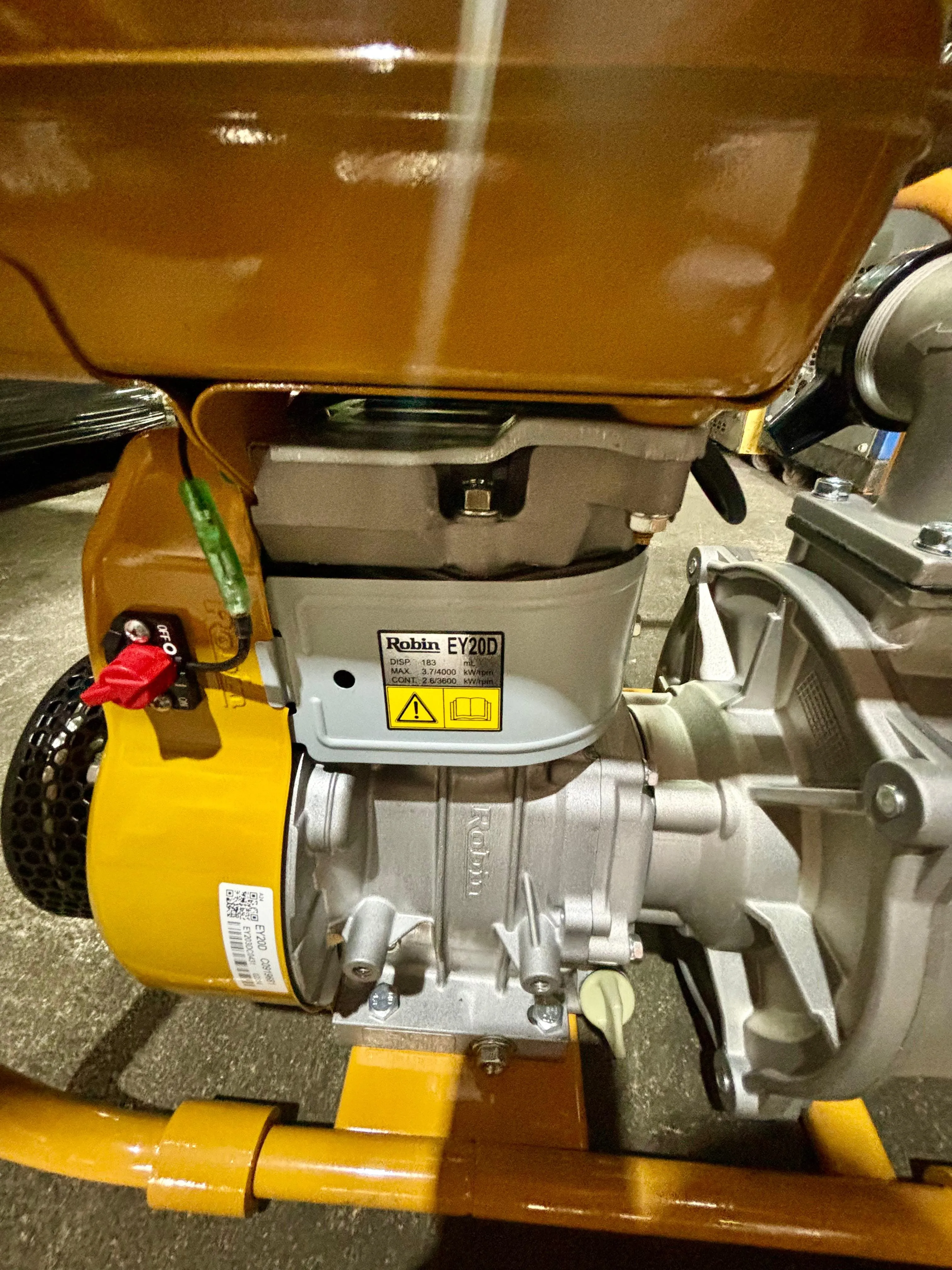 Aiko Petrol Water Pump 2X2 C/W EY20 Robin S Engine | Model : WP-PTG208-EY20