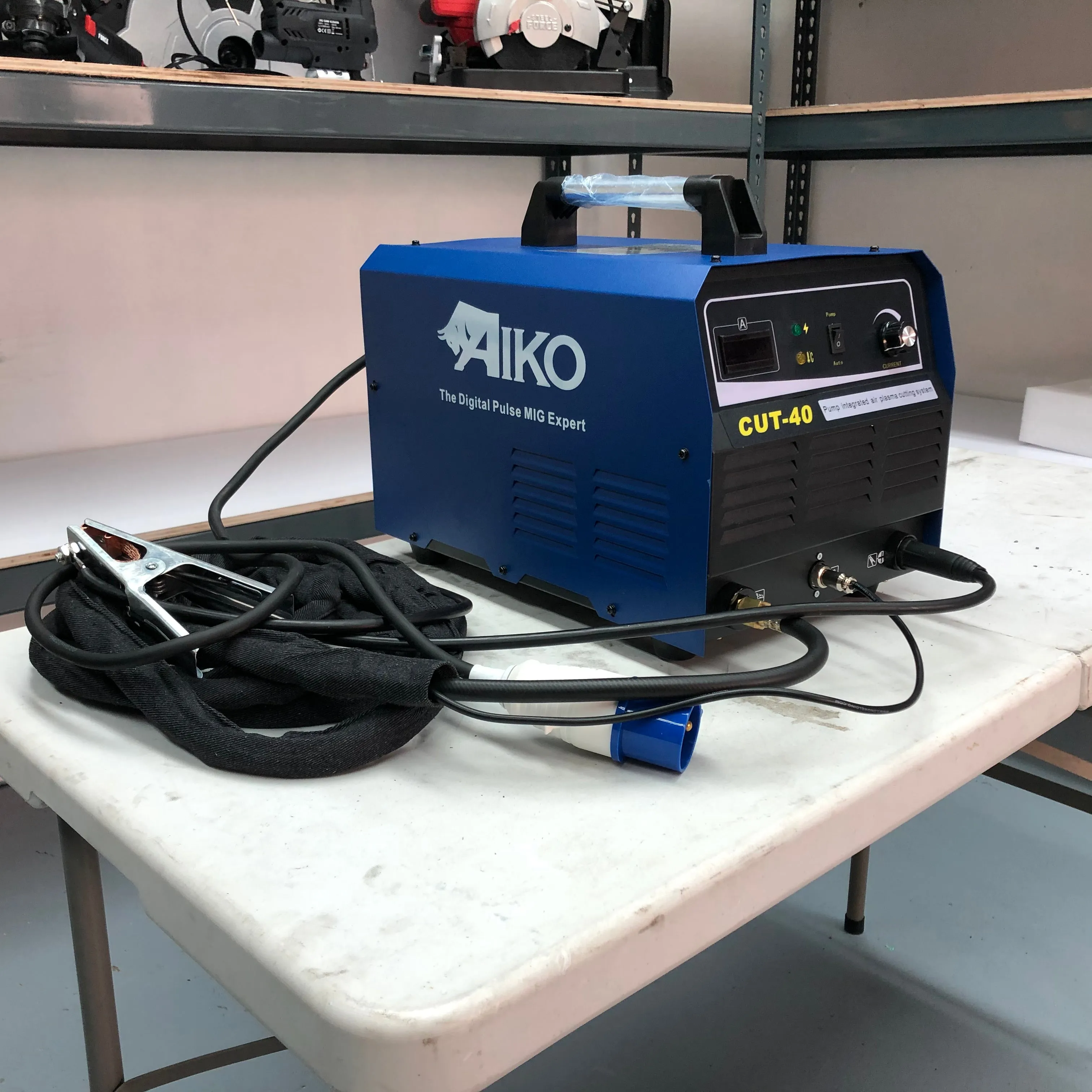 Aiko Plasma Machine Cut 40 C/W Air Compressor. 5M P31 & 1.5M Earth Cable | Model : W-CUT40-AC