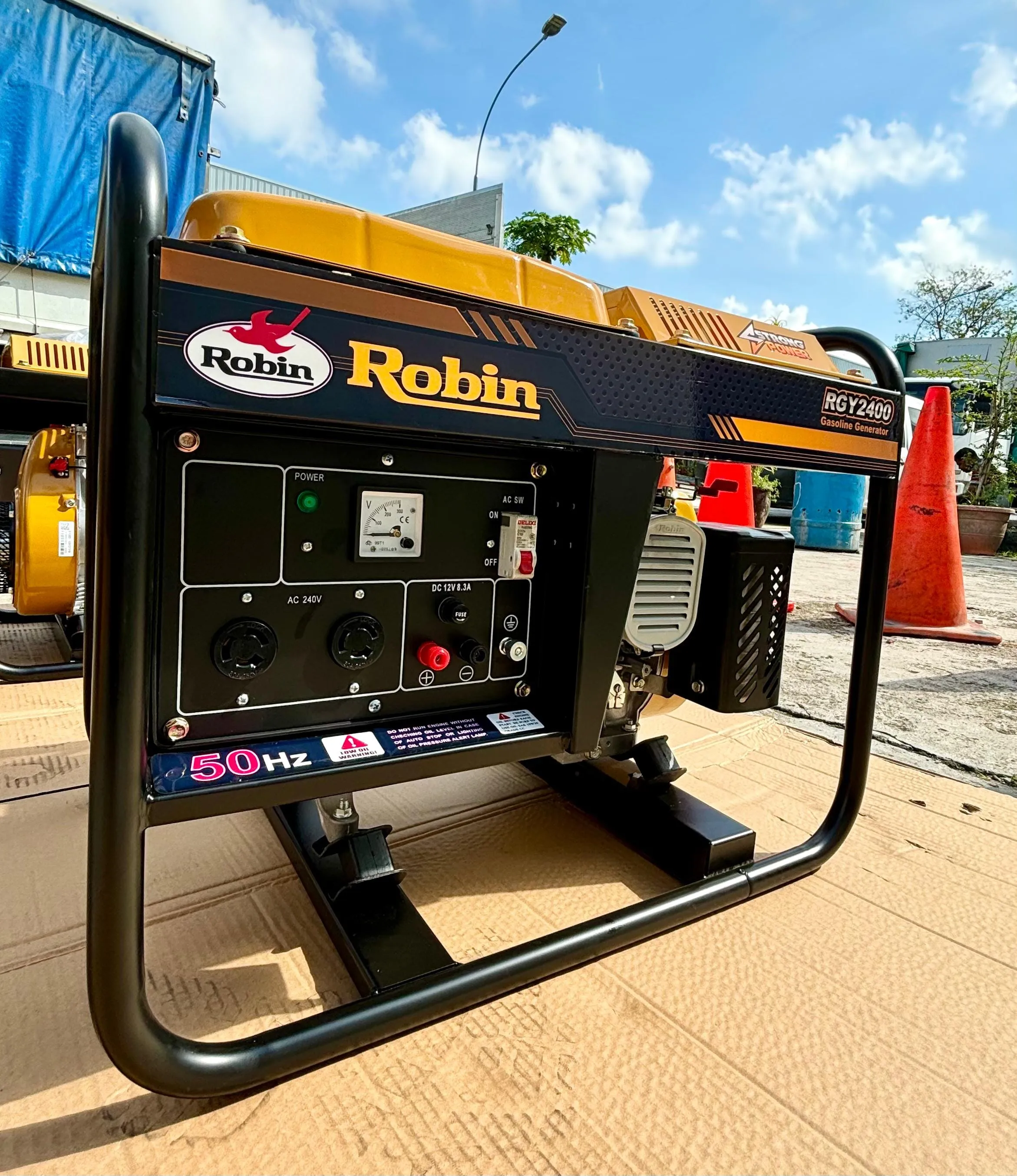 Aiko Robin Petrol Generator 2.0KW 240V 50HZ C/W EY20 Engine | Model : REY2400D-EY20