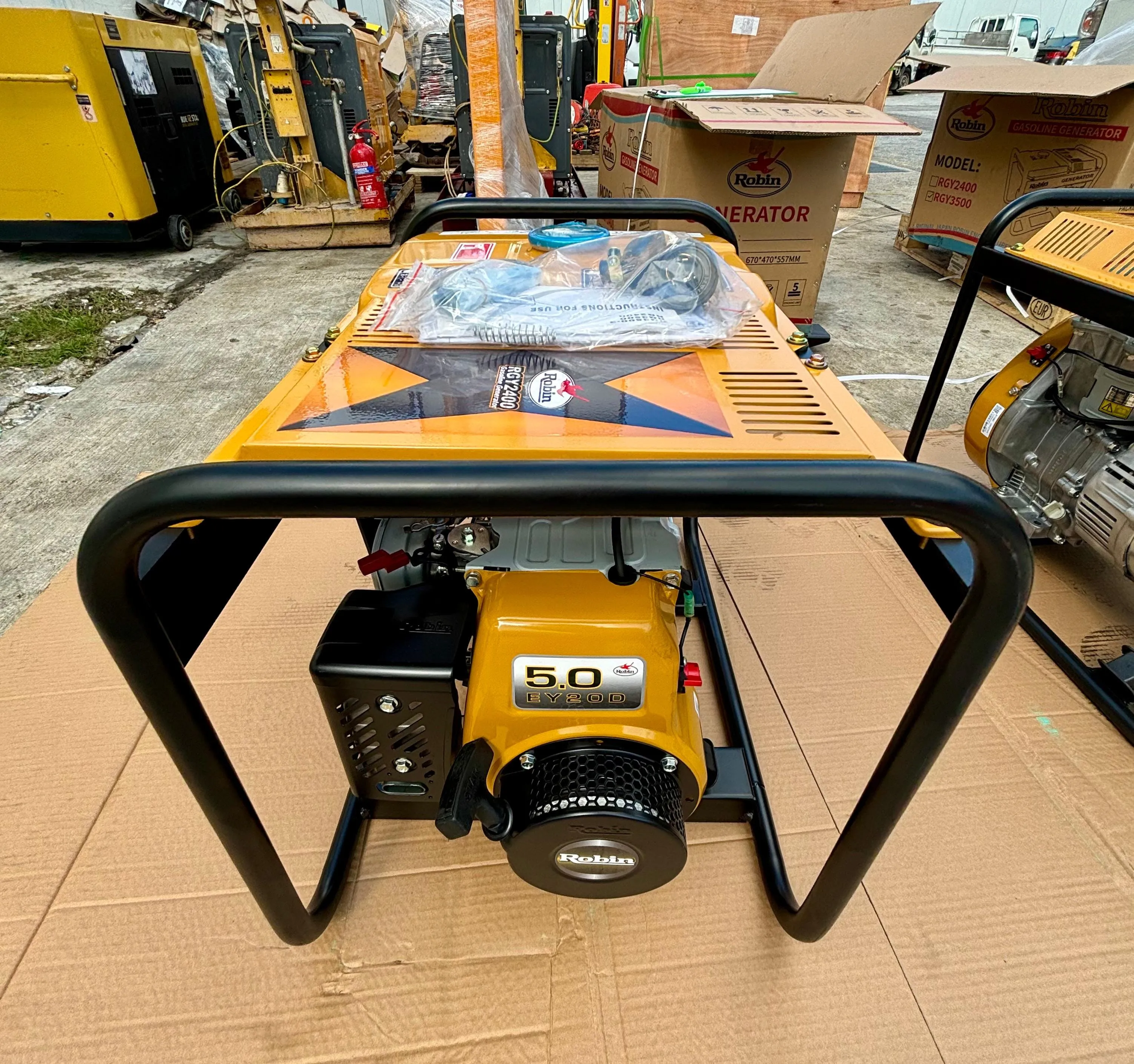Aiko Robin Petrol Generator 2.0KW 240V 50HZ C/W EY20 Engine | Model : REY2400D-EY20