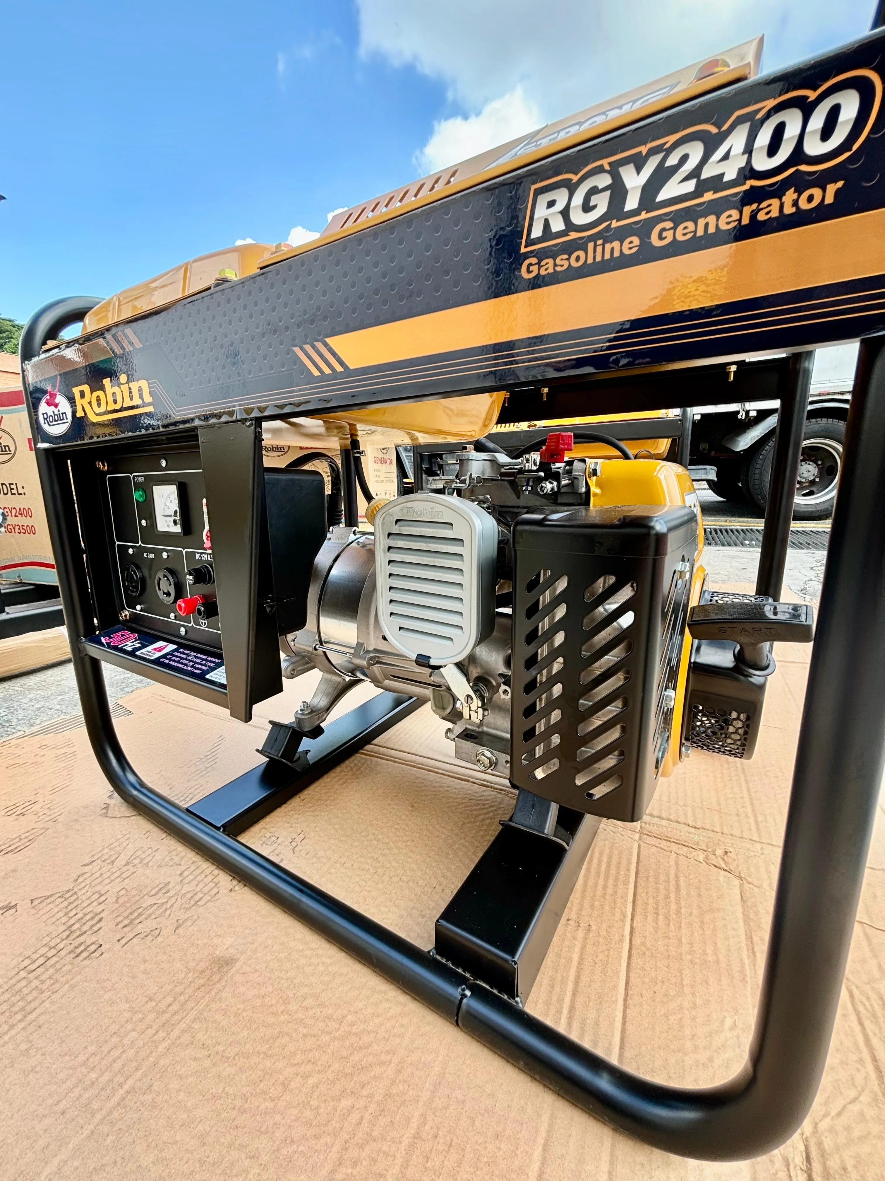 Aiko Robin Petrol Generator 2.0KW 240V 50HZ C/W EY20 Engine | Model : REY2400D-EY20
