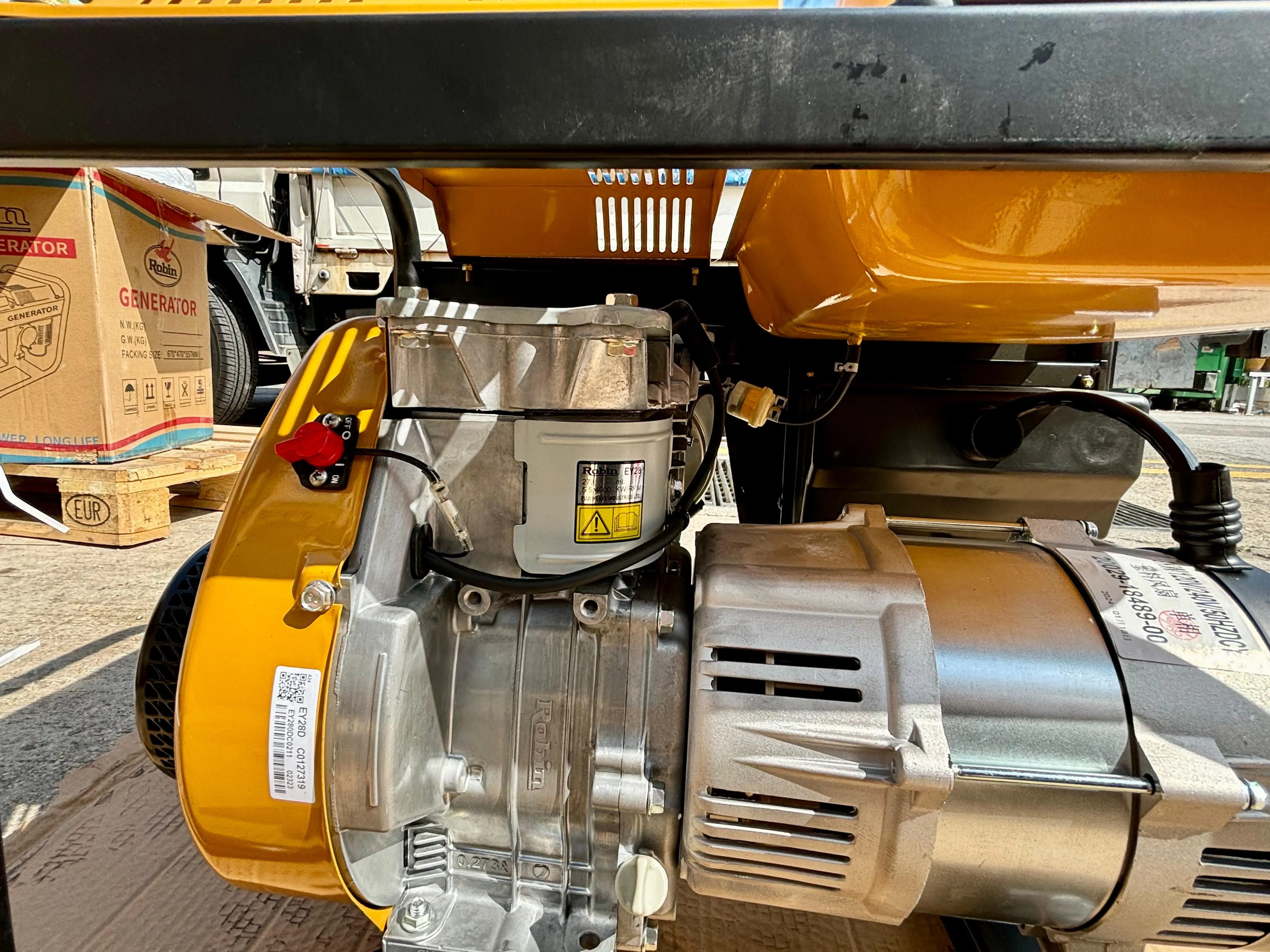 Aiko Robin Petrol Generator 2.6KW 240V 50HZ C/W EY28 Engine | Model : REY3500D-EY28