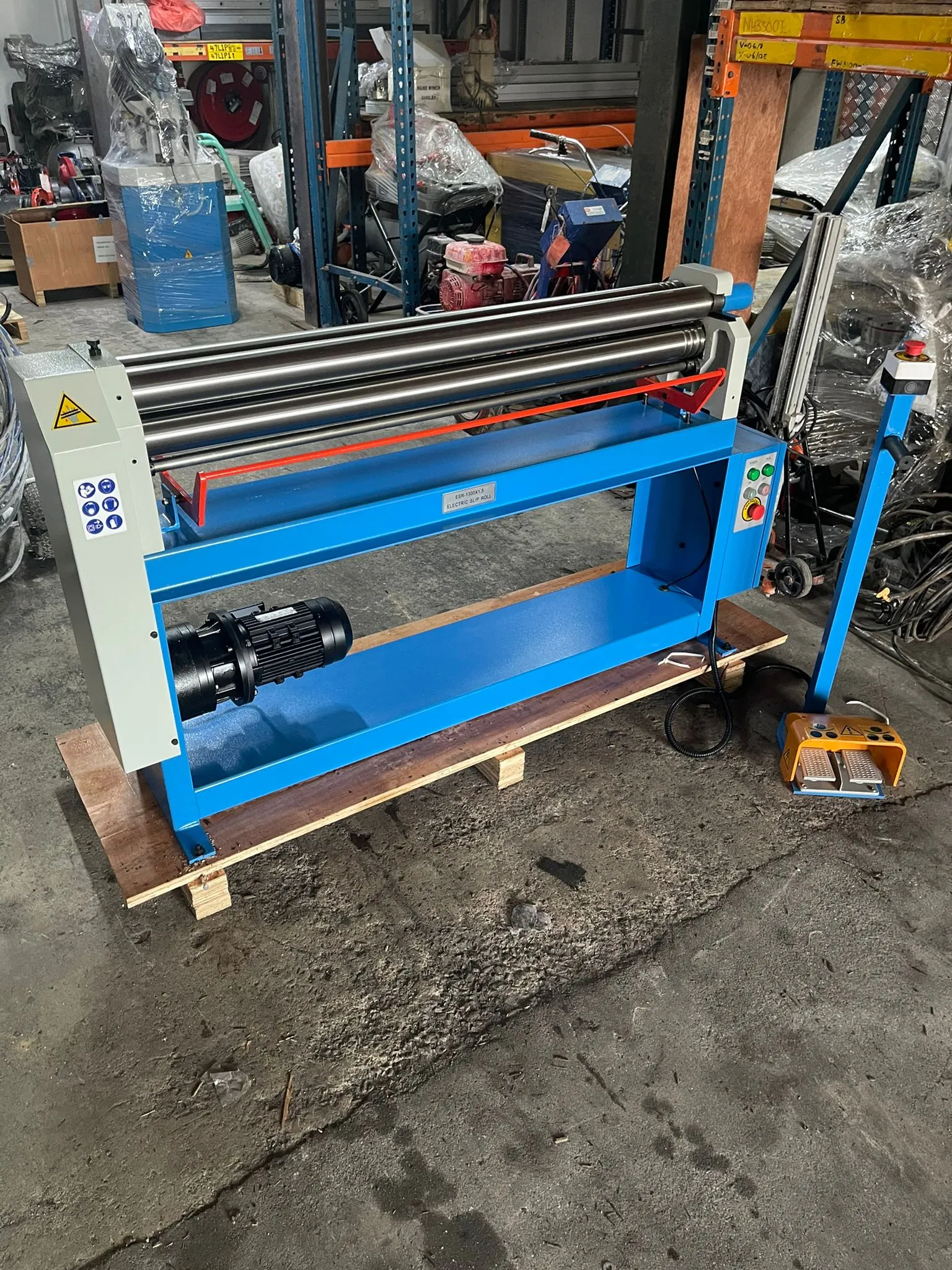 Aiko Slip Roll Machine with 52 . 1.5Mm  | Model : ESR-1300X1.5