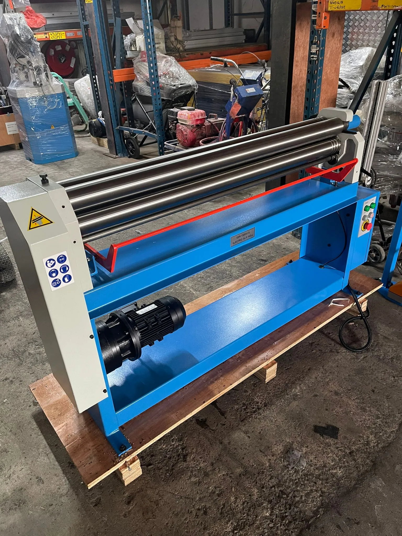 Aiko Slip Roll Machine with 52 . 1.5Mm  | Model : ESR-1300X1.5