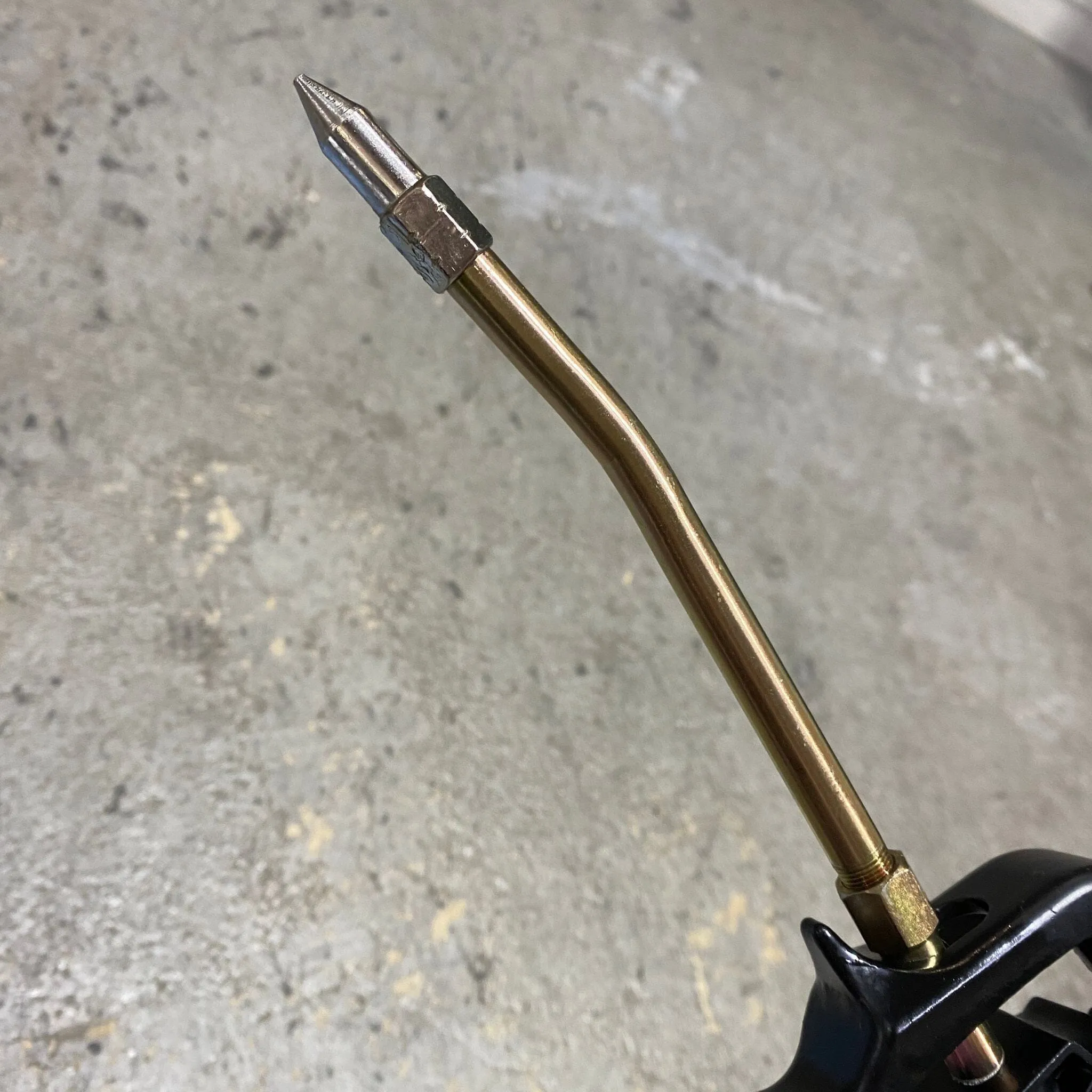 Air Grease Gun Steel Type for Tuta | Model : AM-16045