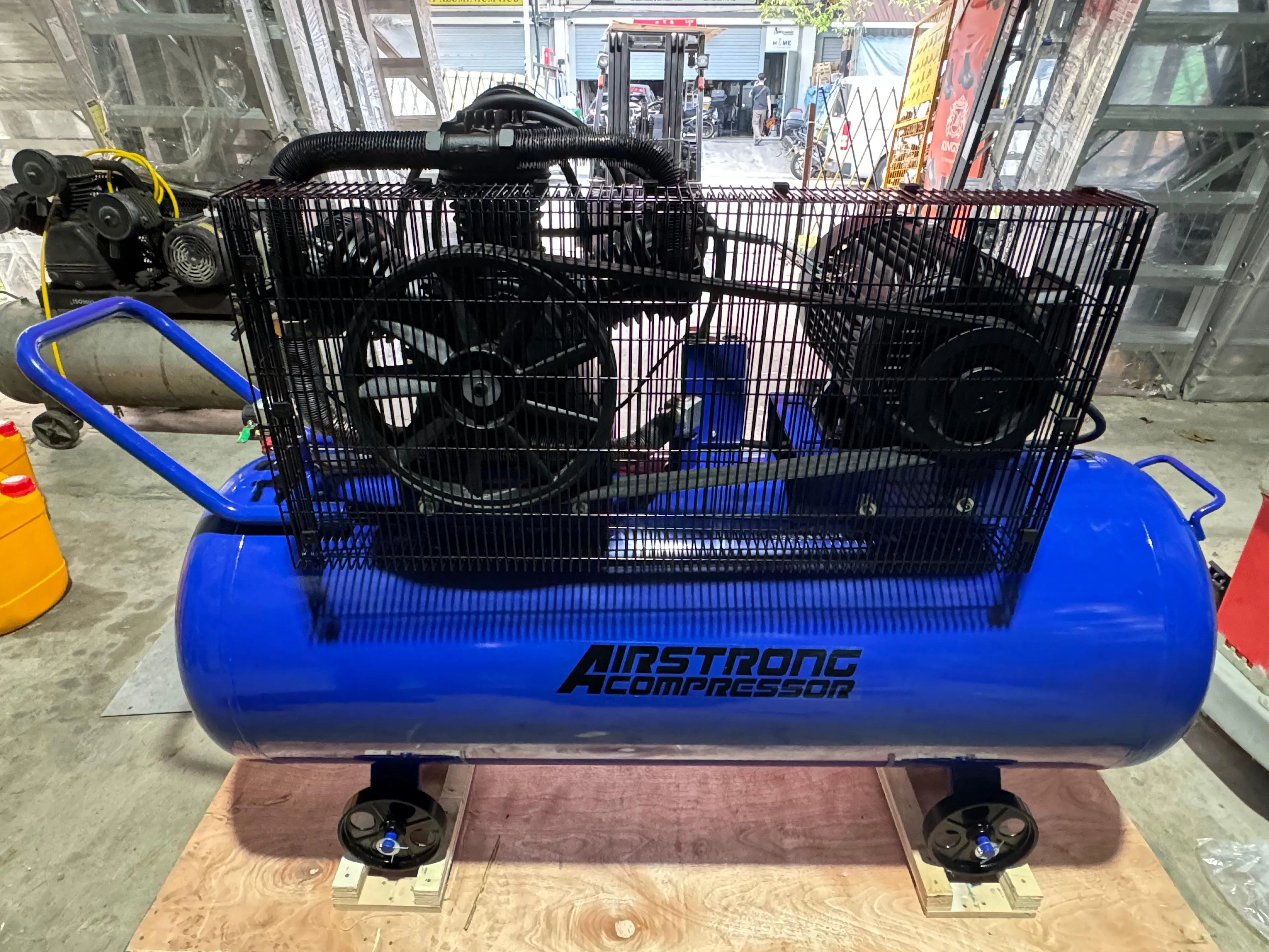 Airstrong 10HP 300L Air Compressor 415V 8 Bar : Model : ASFS100-300L