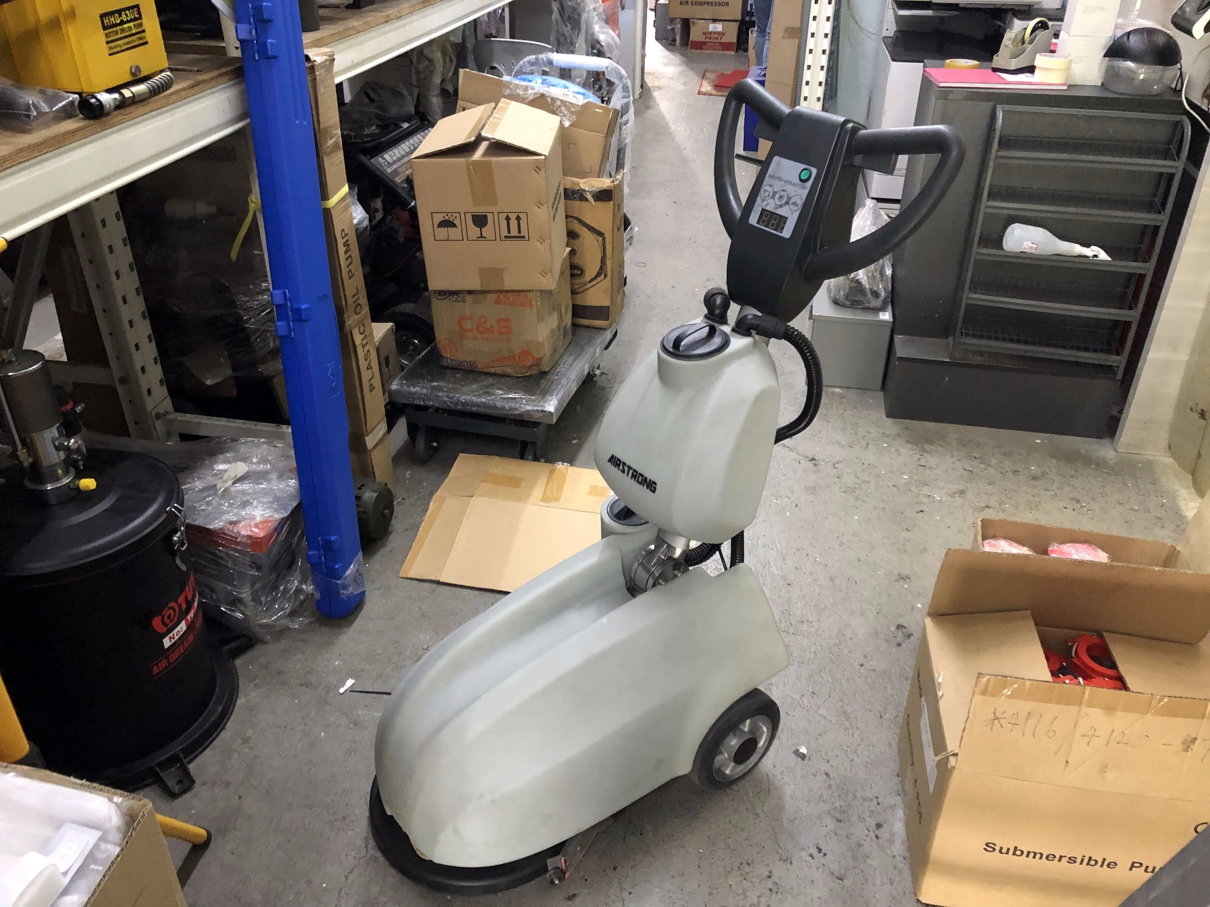Airstrong 15 Floor Scrubber Machine with Battery | Model : XD4A