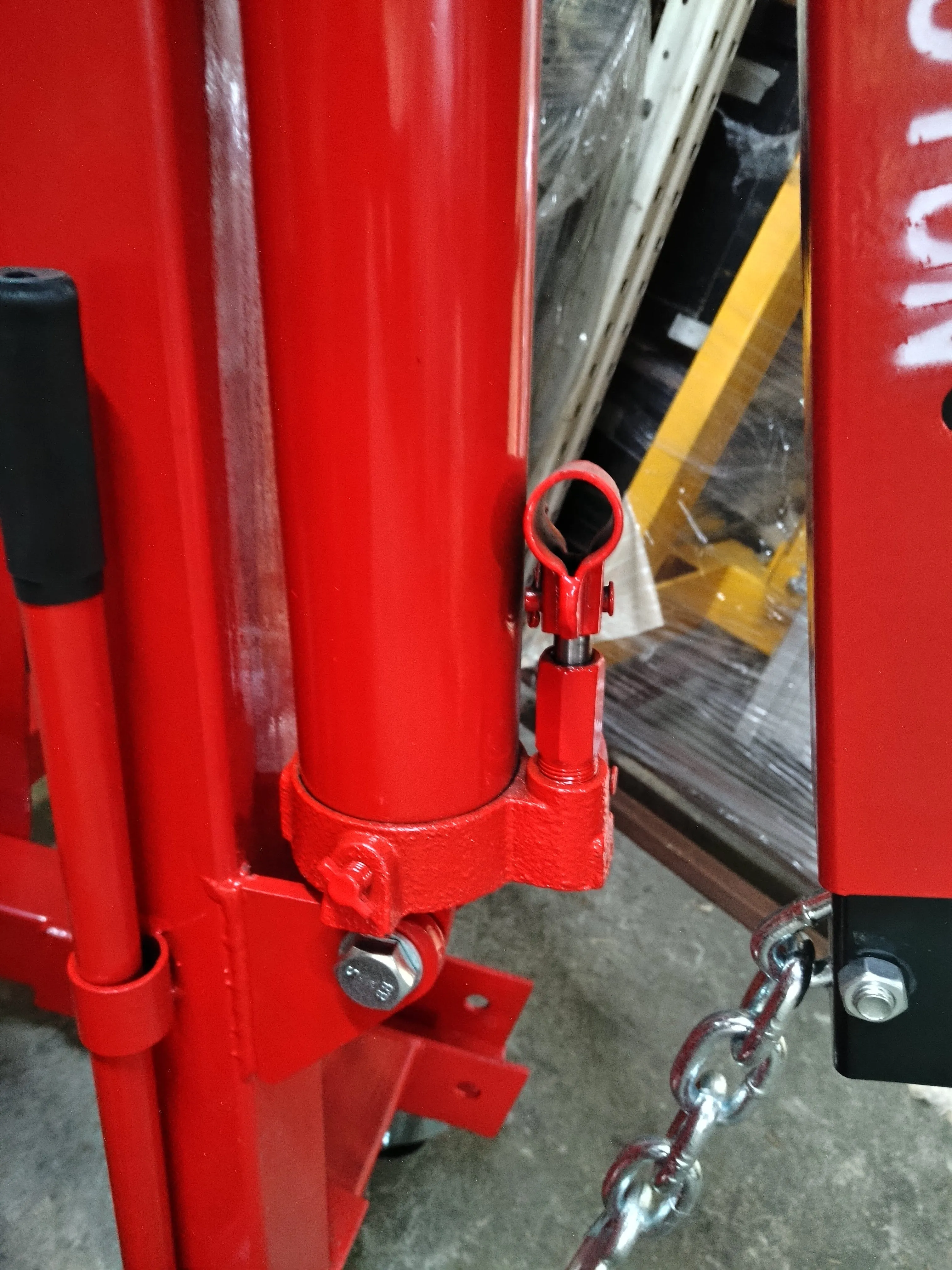 Airstrong 2 Tons Foldable Shop Crane | Model : AM-11241