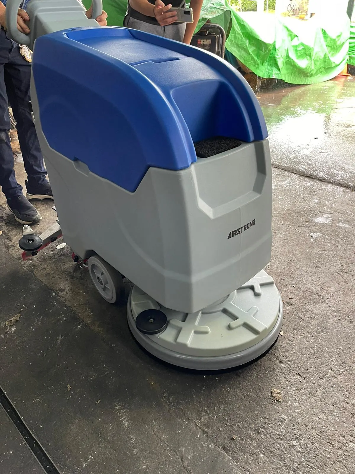 Airstrong 20 Walk Behind (Hand Push) Floor Scrubber / Dryer Machine | Model : XD50