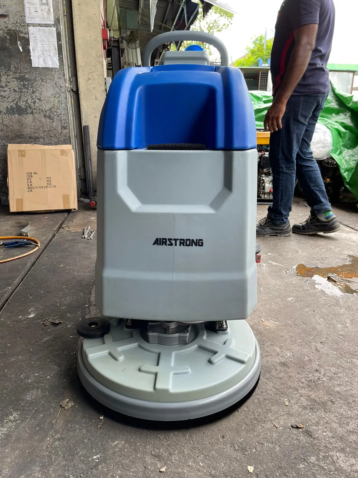 Airstrong 20 Walk Behind (Hand Push) Floor Scrubber / Dryer Machine | Model : XD50
