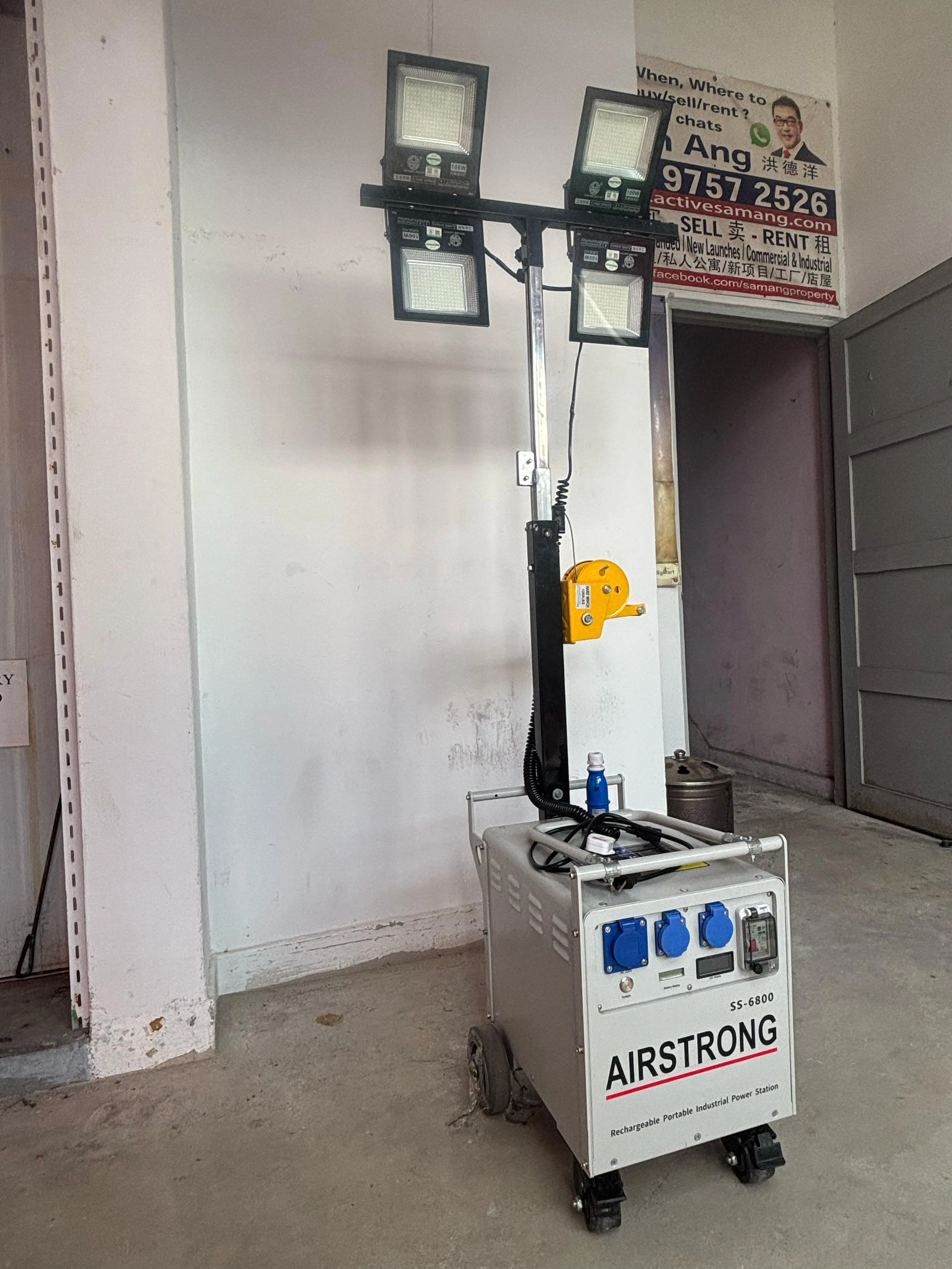 Airstrong 230V Rechargeable and Portable Oil Less Tower Light C/W 5KW Generator with LED 100wX4   | Model: SS-NEYY