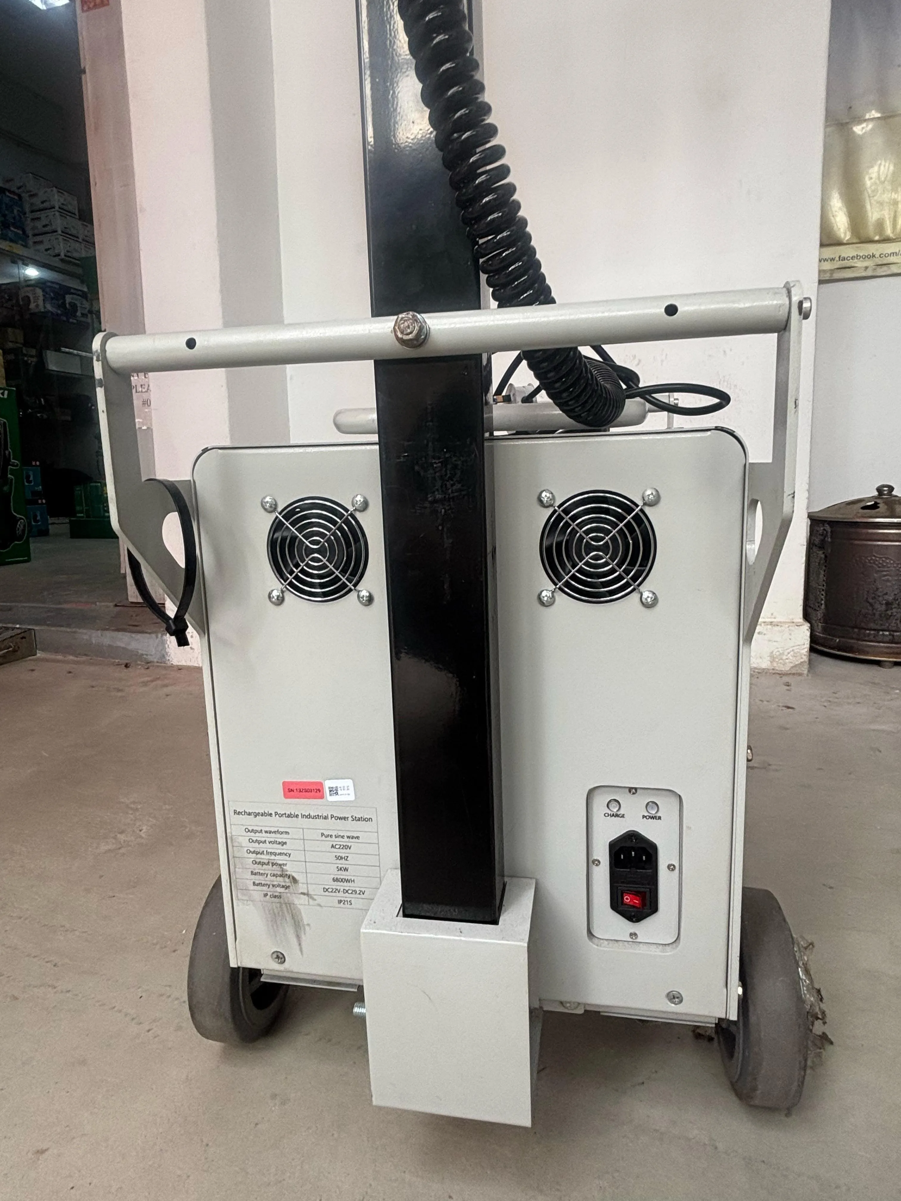 Airstrong 230V Rechargeable and Portable Oil Less Tower Light C/W 5KW Generator with LED 100wX4   | Model: SS-NEYY