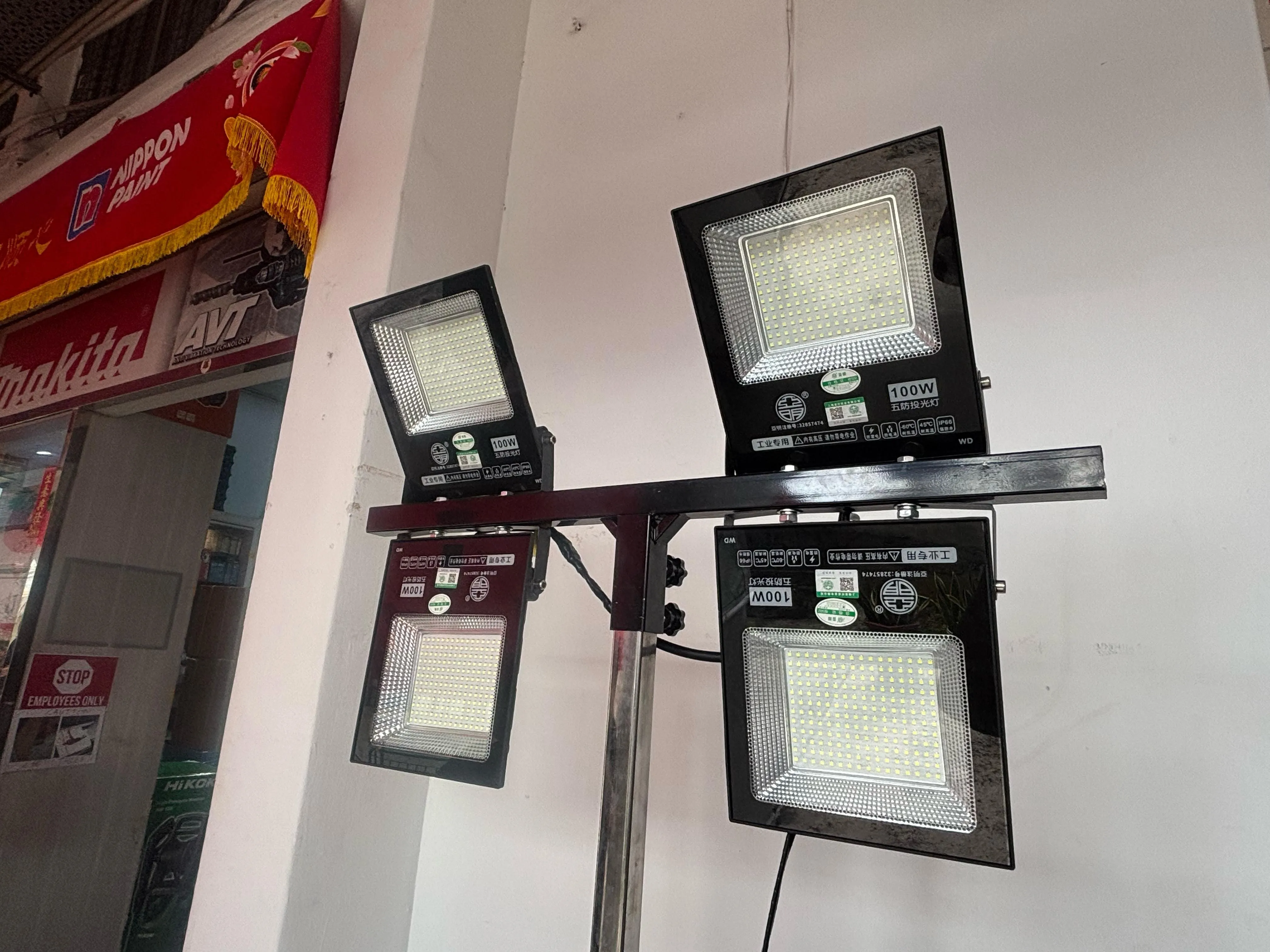 Airstrong 230V Rechargeable and Portable Oil Less Tower Light C/W 5KW Generator with LED 100wX4   | Model: SS-NEYY