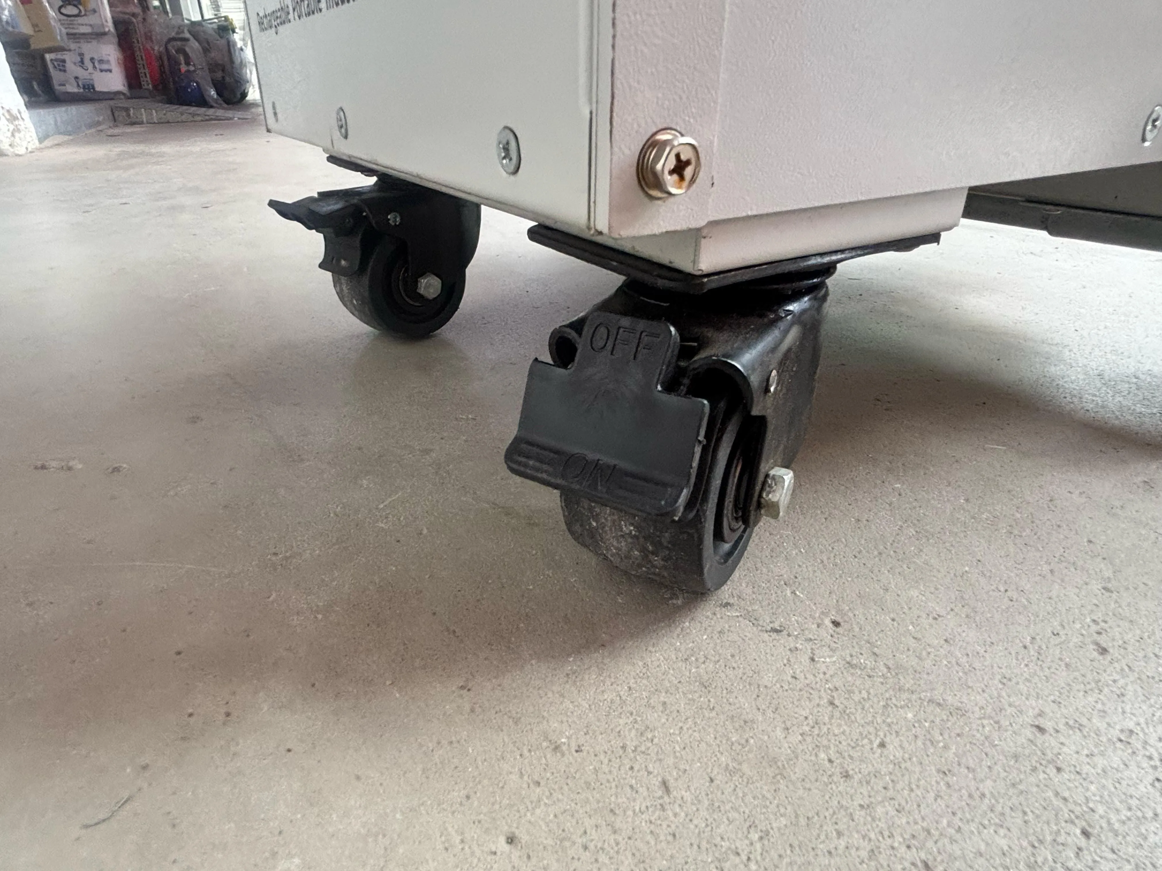 Airstrong 230V Rechargeable and Portable Oil Less Tower Light C/W 5KW Generator with LED 100wX4   | Model: SS-NEYY