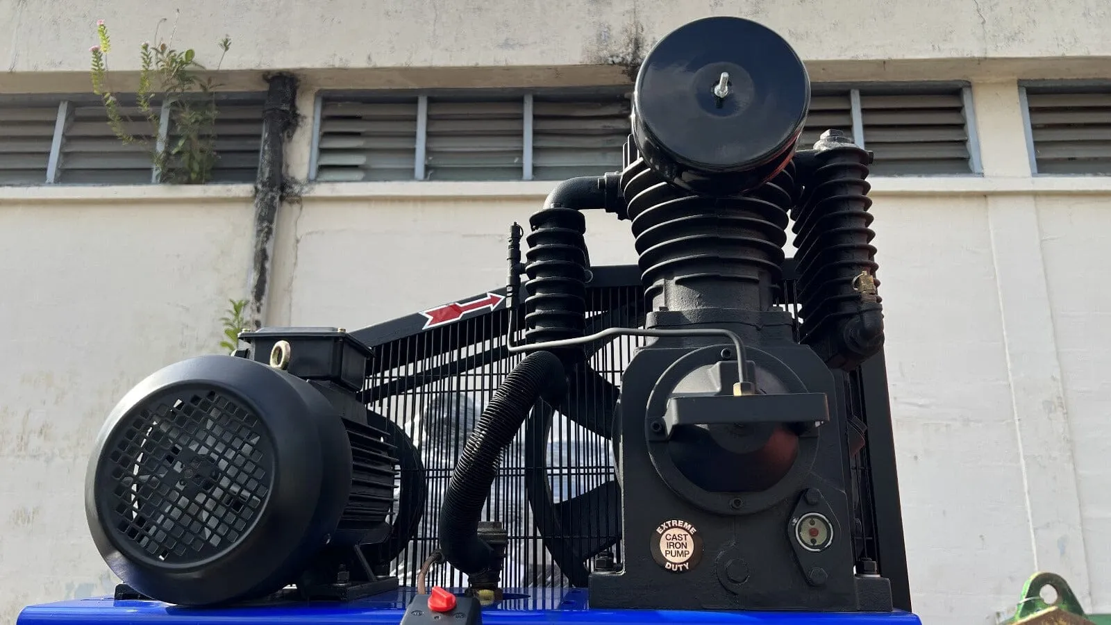 Airstrong 5.5hp 250L 12 Bar 2 Stage 3 Phase Vertical Air Compressor | Model : ASTS55-250V-5.5